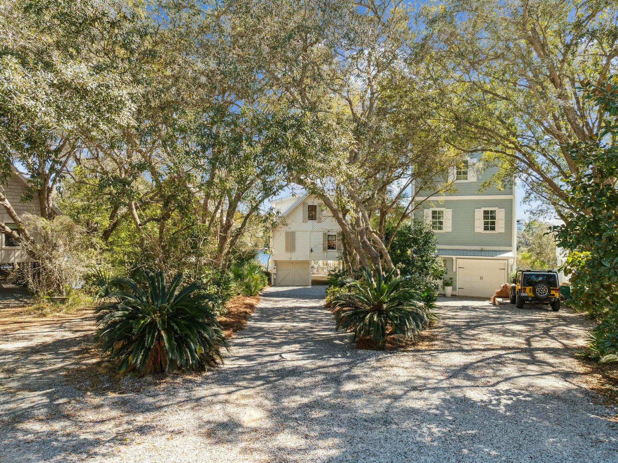 134 Camp Creek Road N