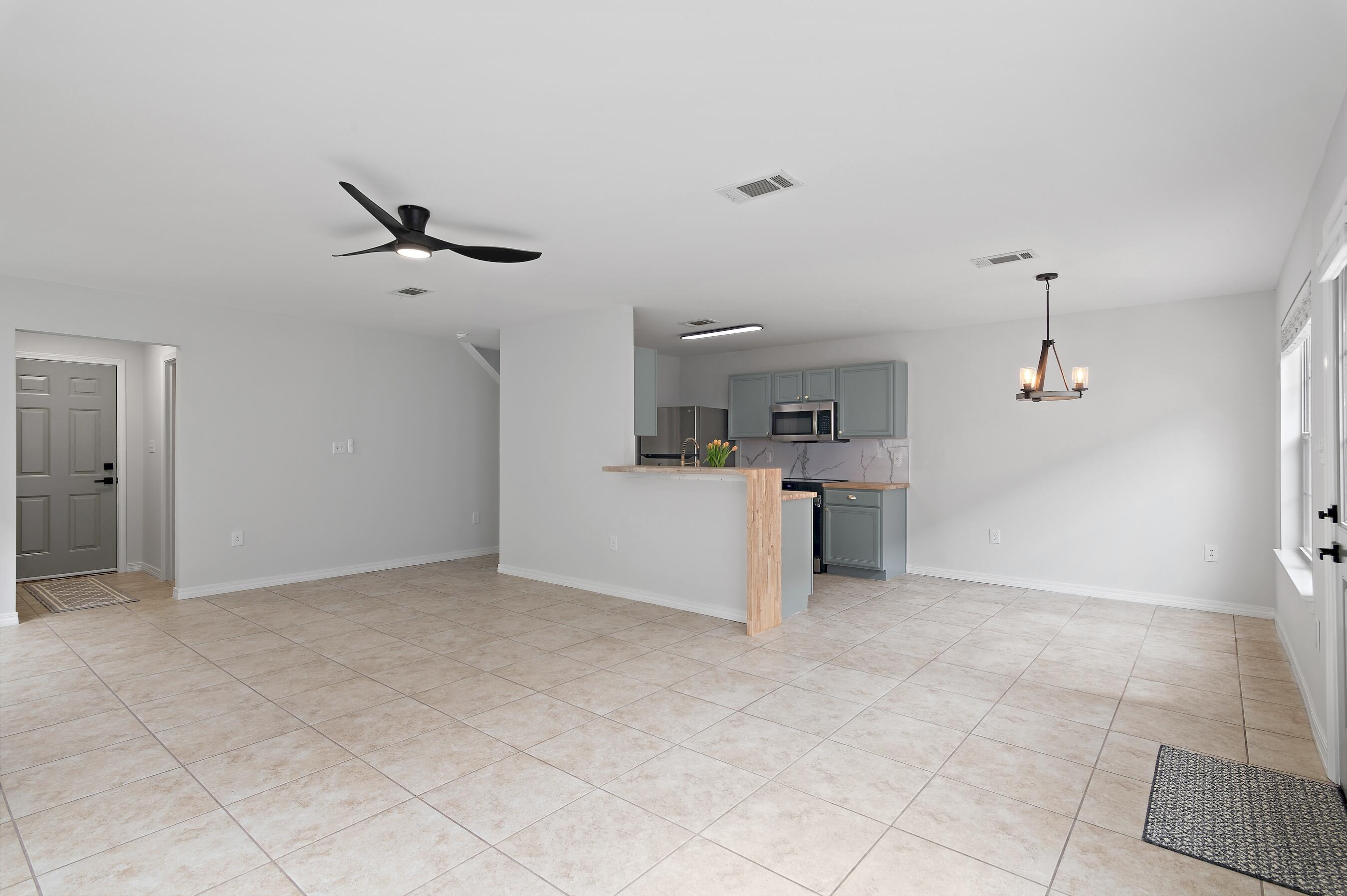 269 Twin Lakes Lane