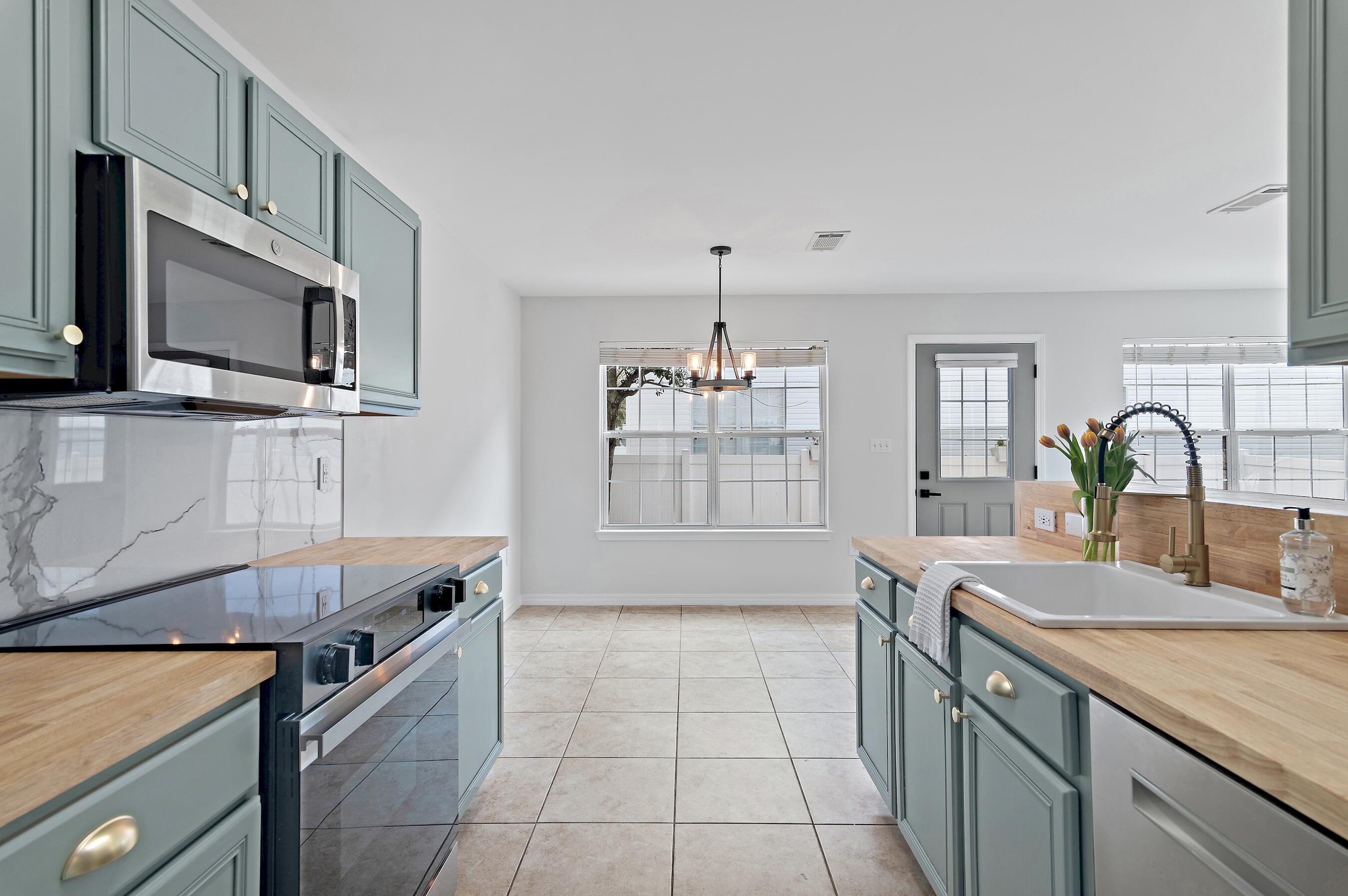 269 Twin Lakes Lane