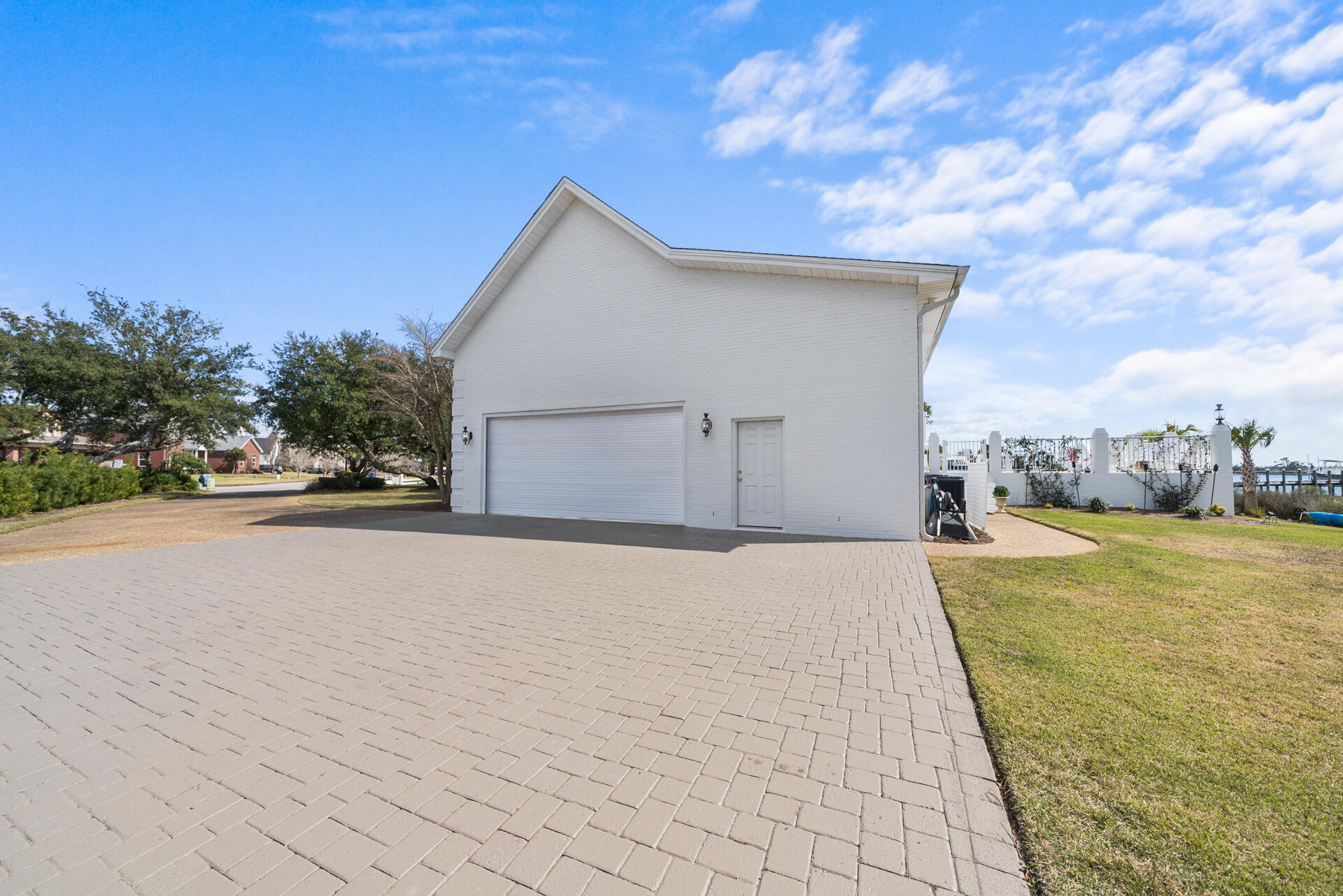 1307 Savannah Drive