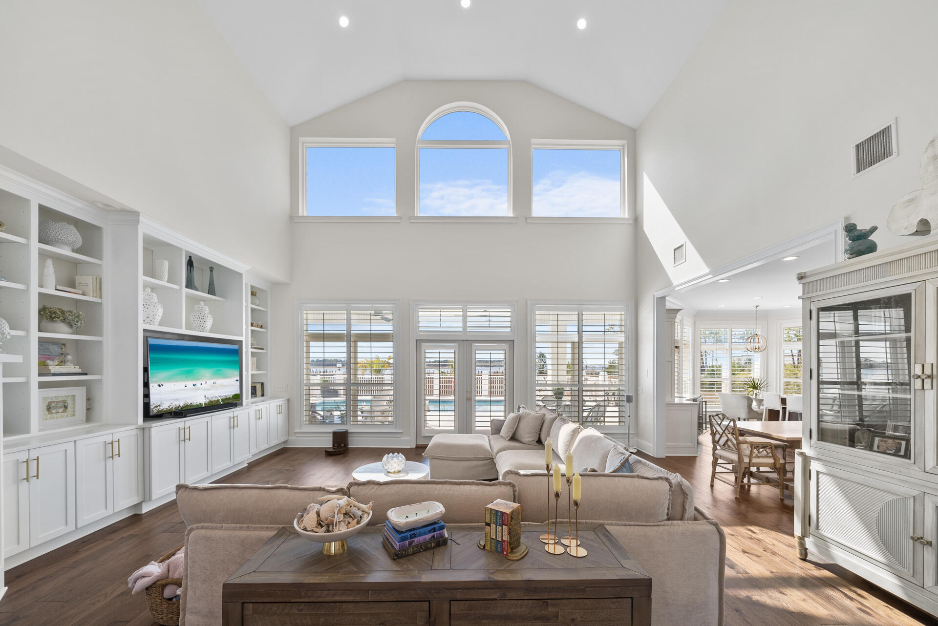 1307 Savannah Drive