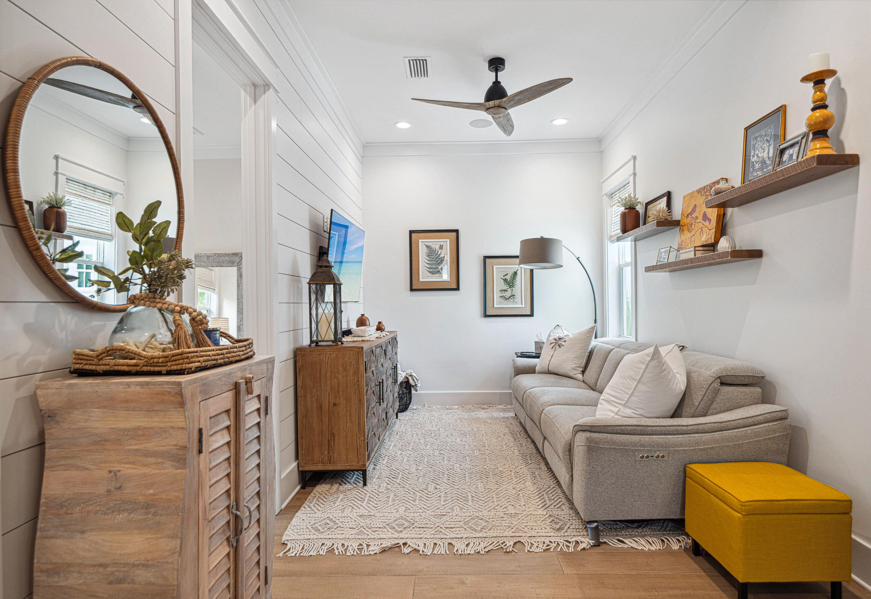 228 White Cottage Road