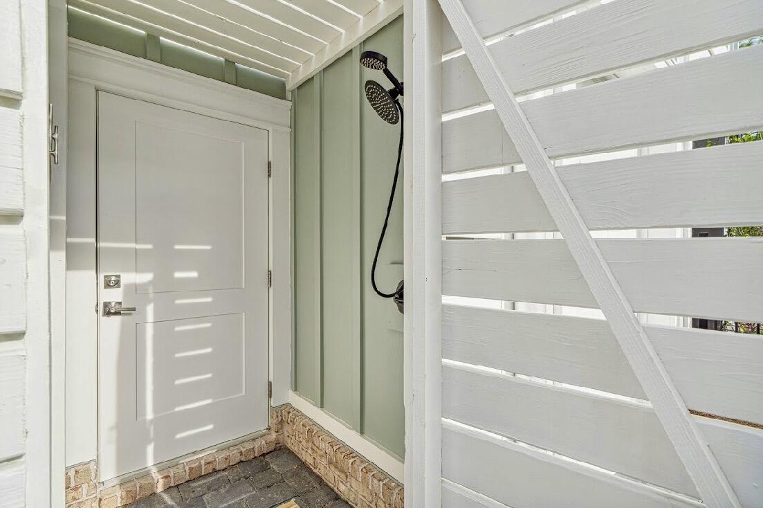 228 White Cottage Road