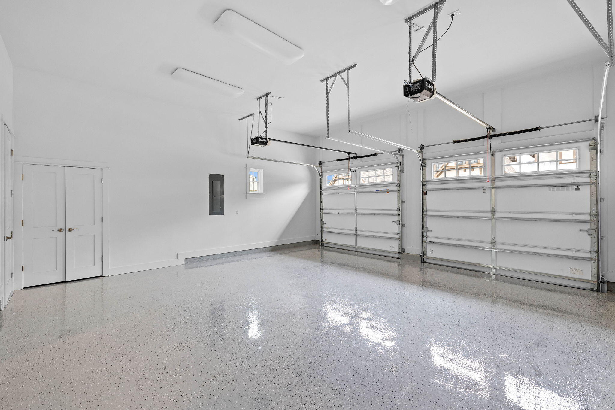 1502 Match Point Lane 402