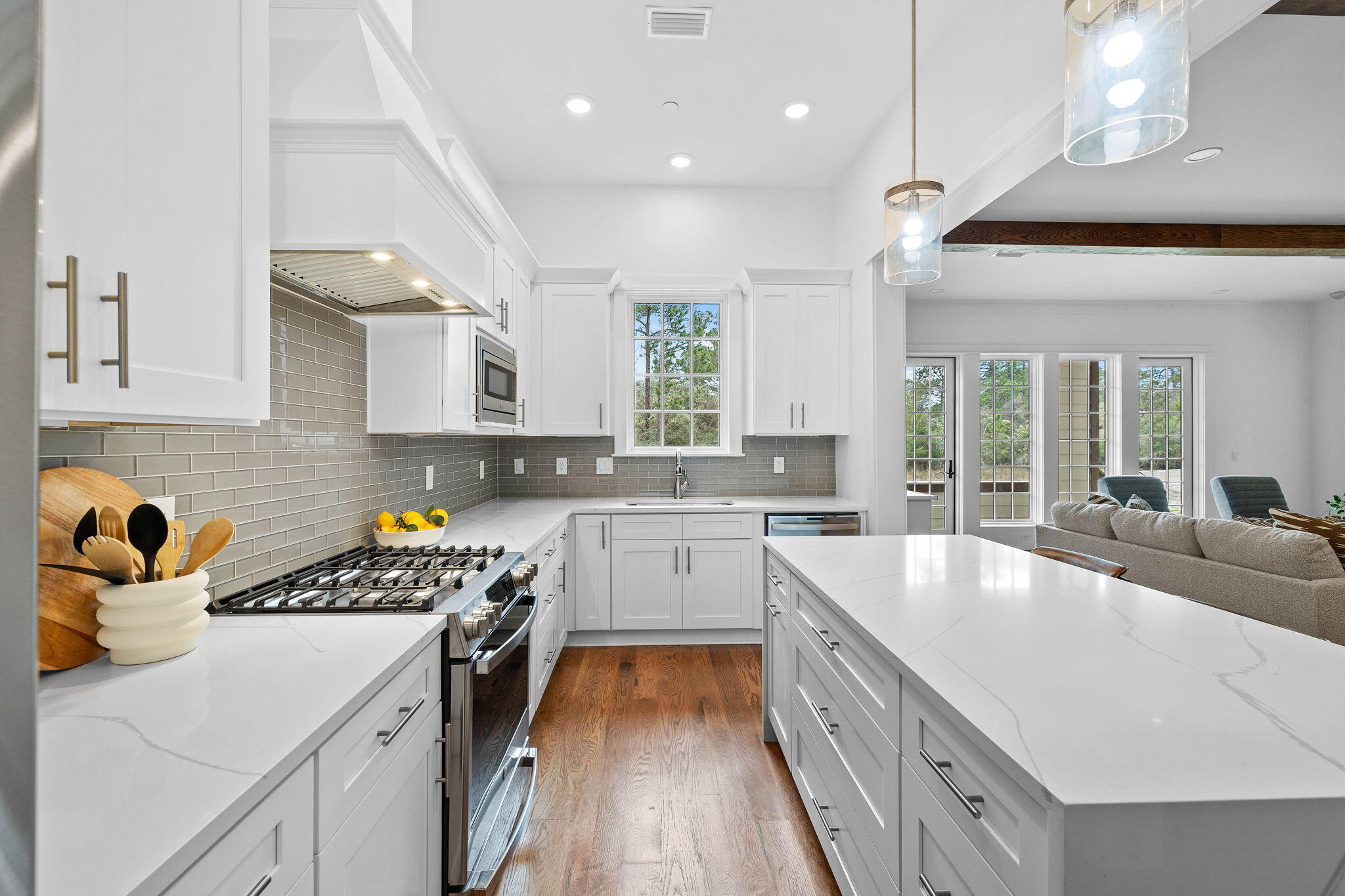 1502 Match Point Lane 402