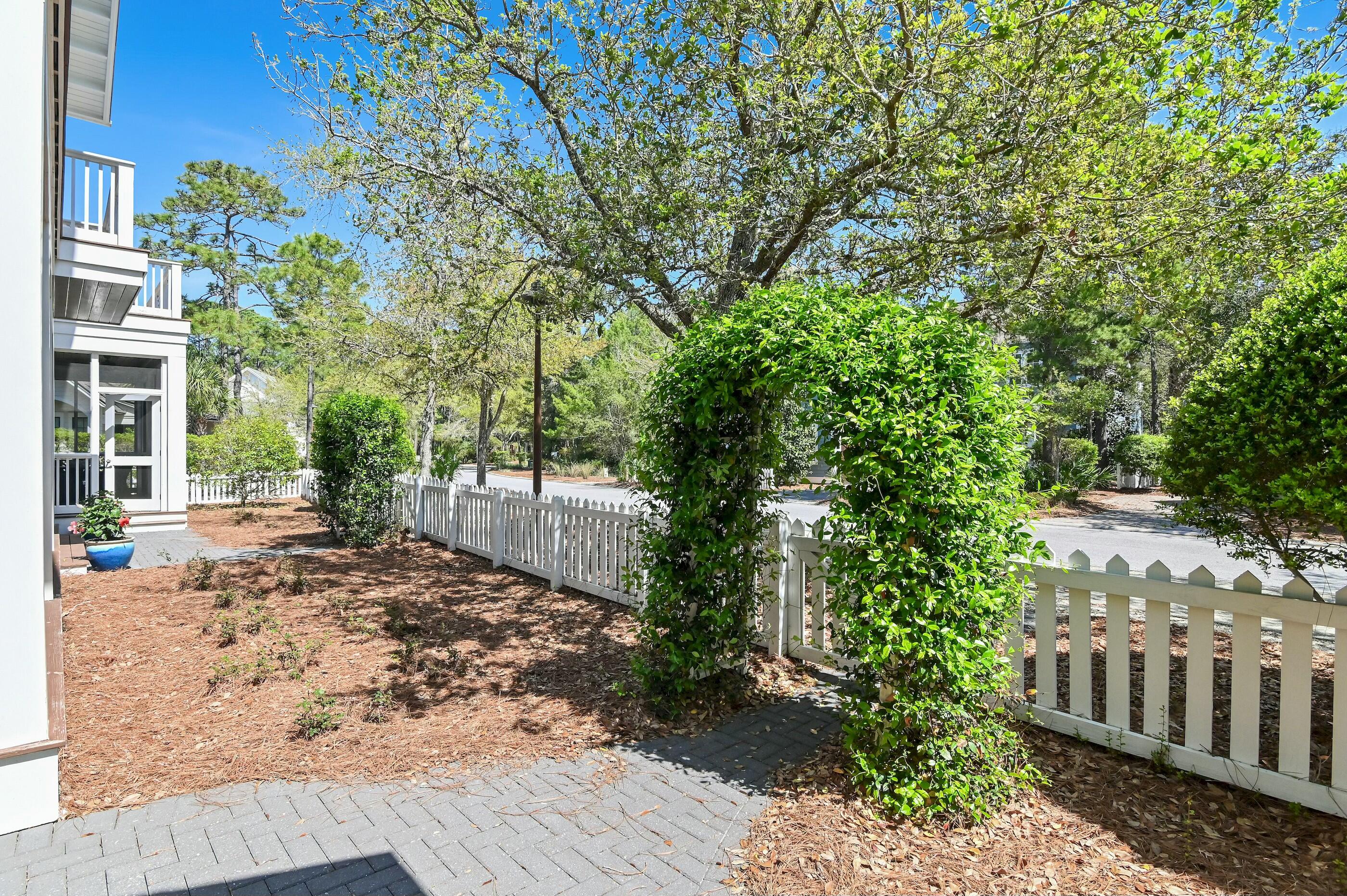 10 Sheepshank Lane