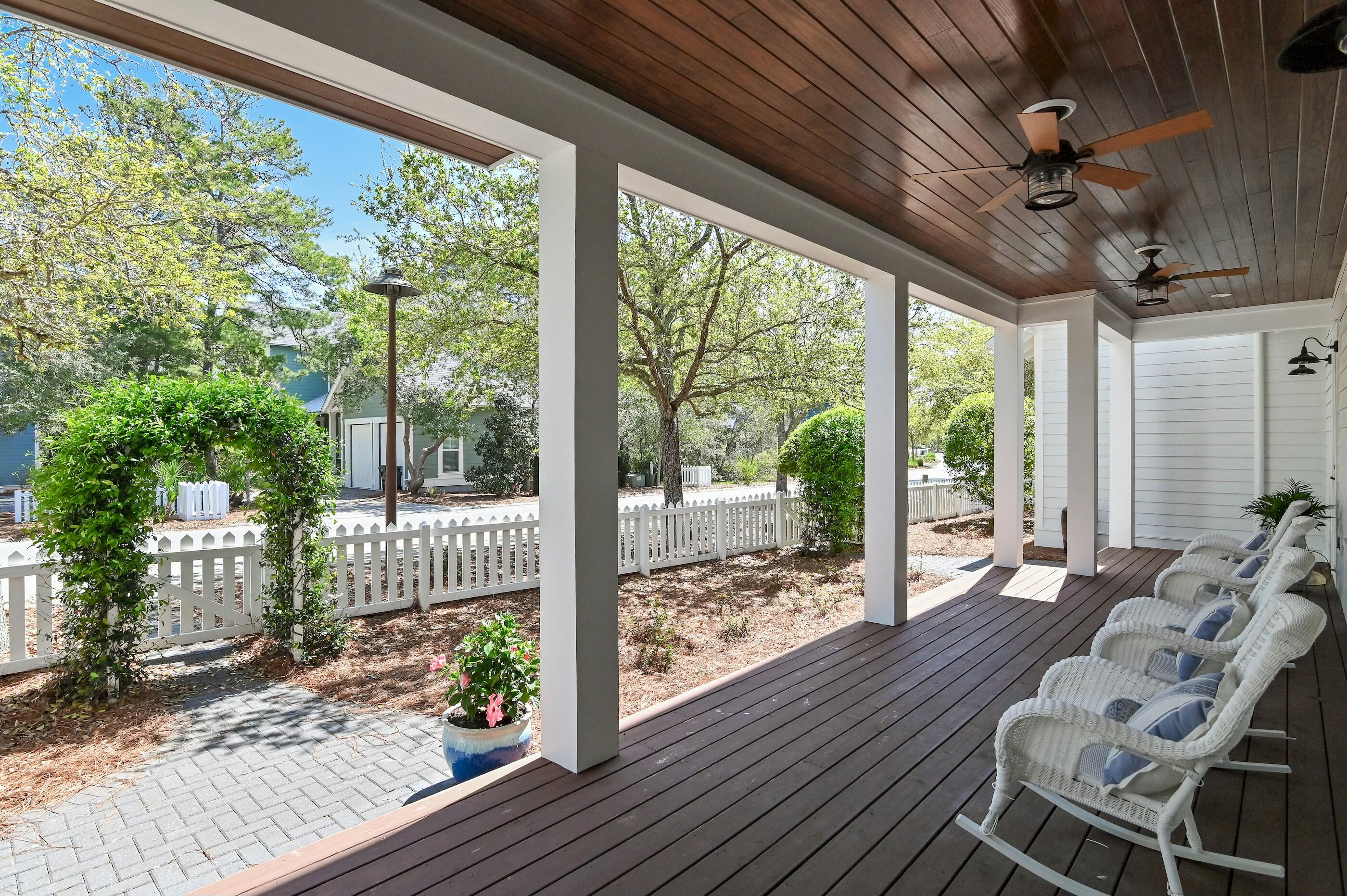 10 Sheepshank Lane