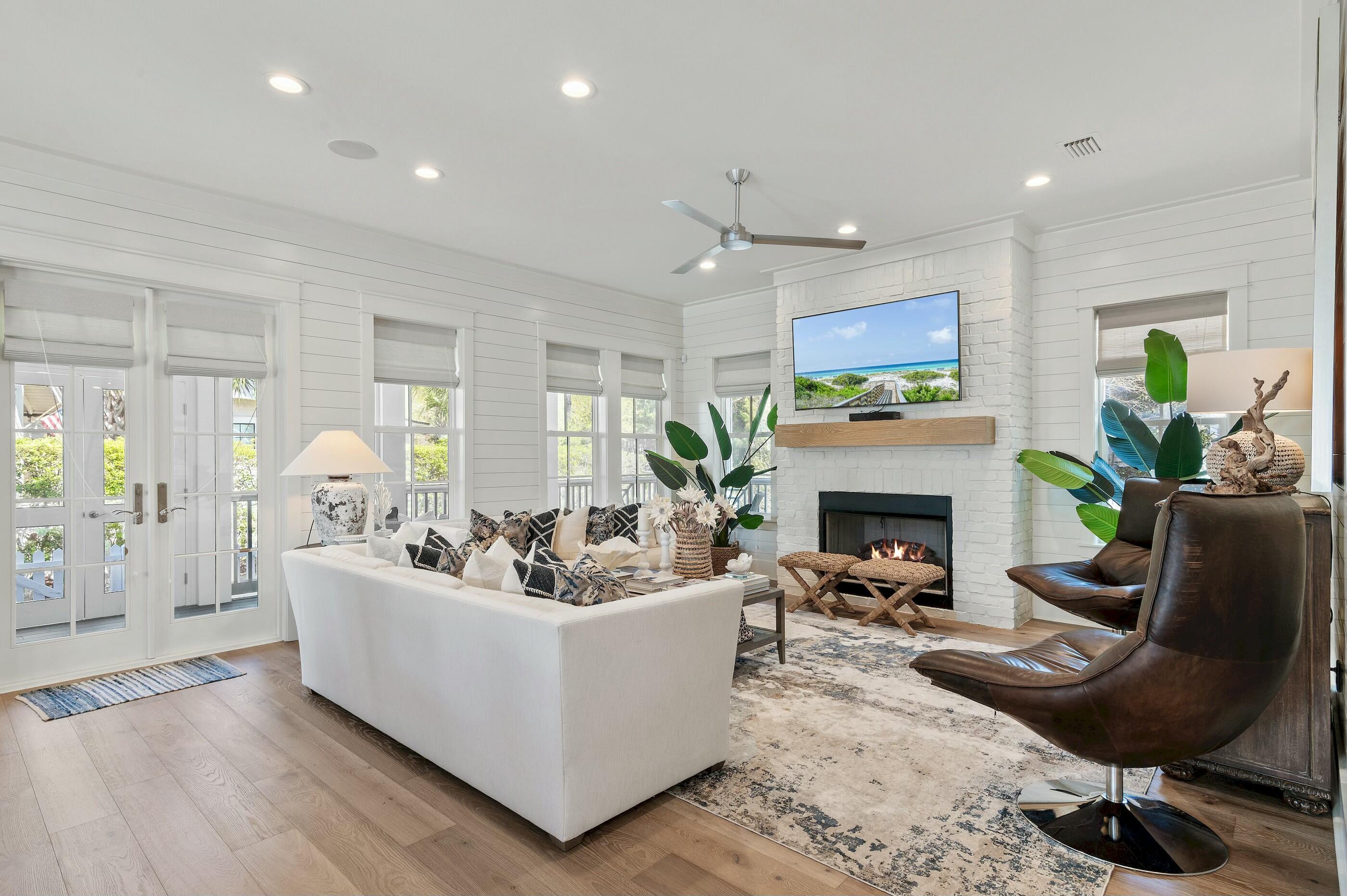 10 Sheepshank Lane