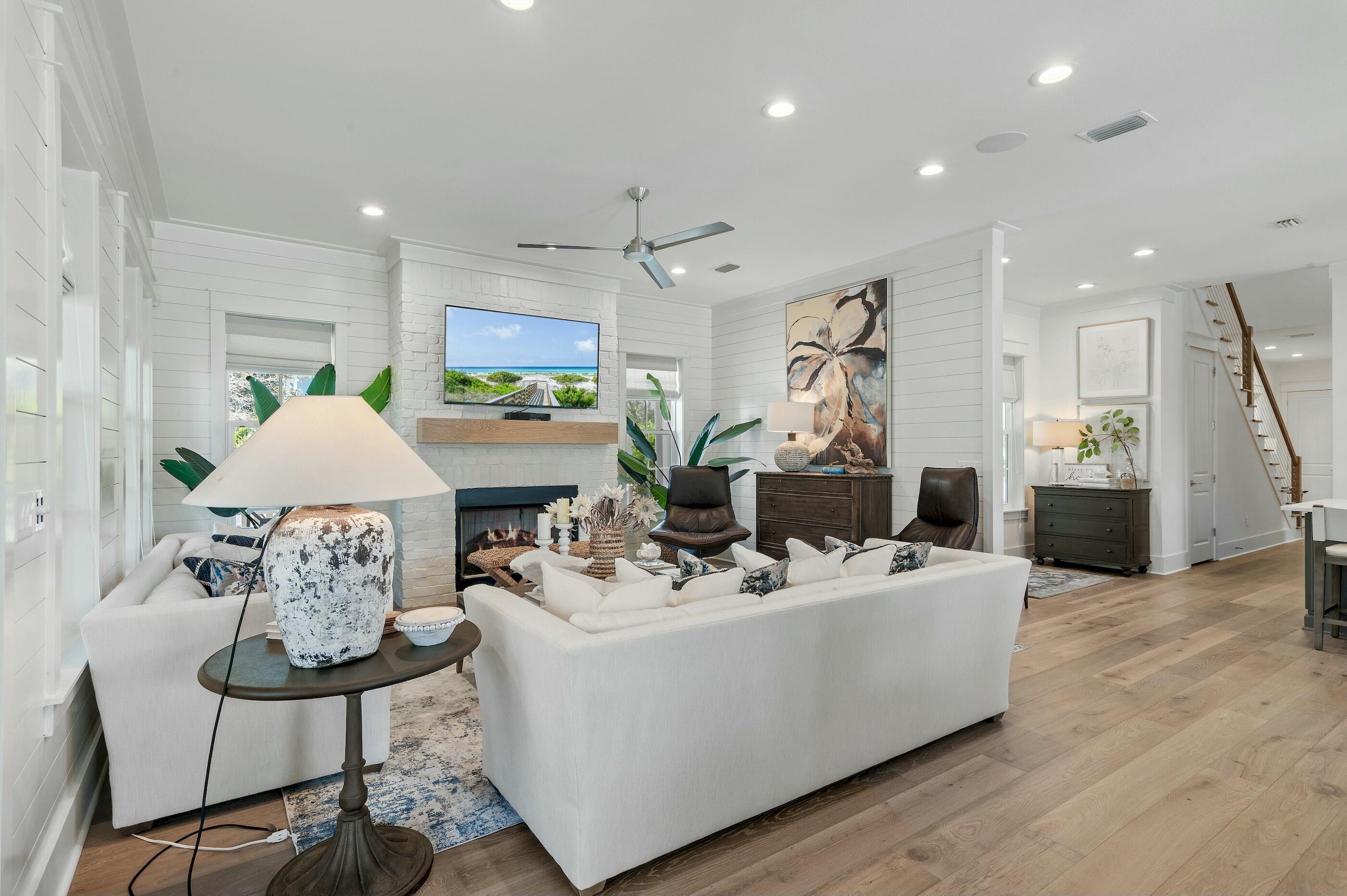 10 Sheepshank Lane