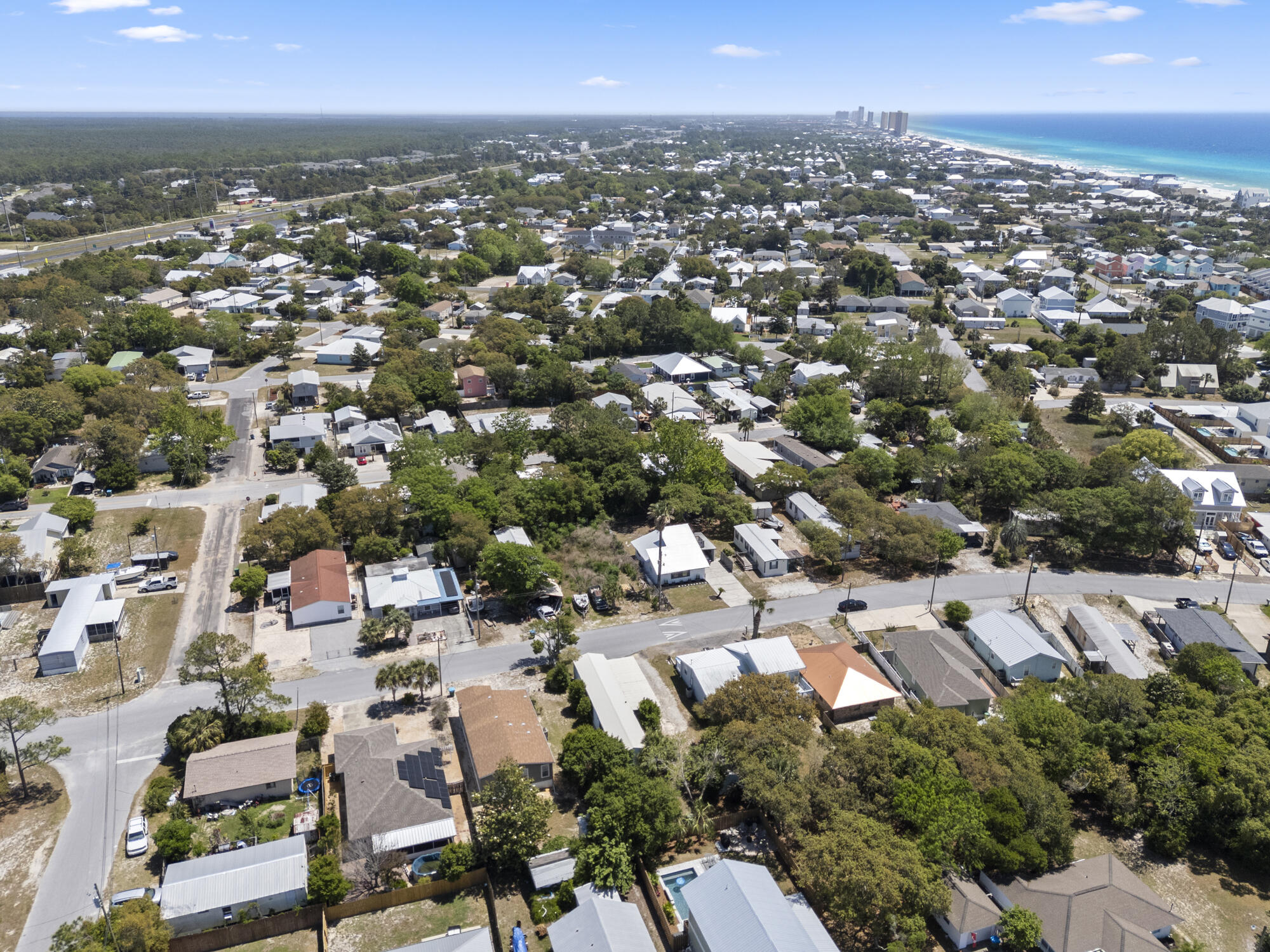 231 Twin Lakes Drive
