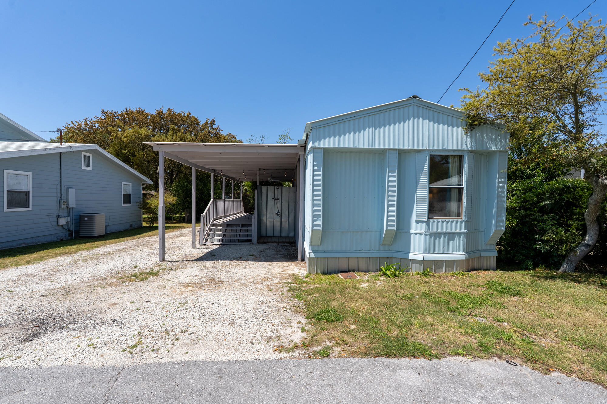 231 Twin Lakes Drive