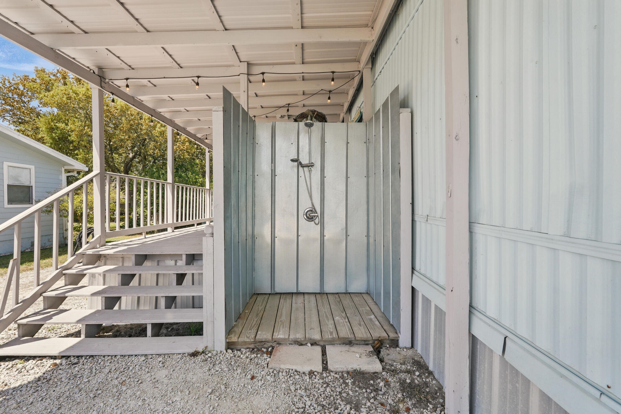231 Twin Lakes Drive