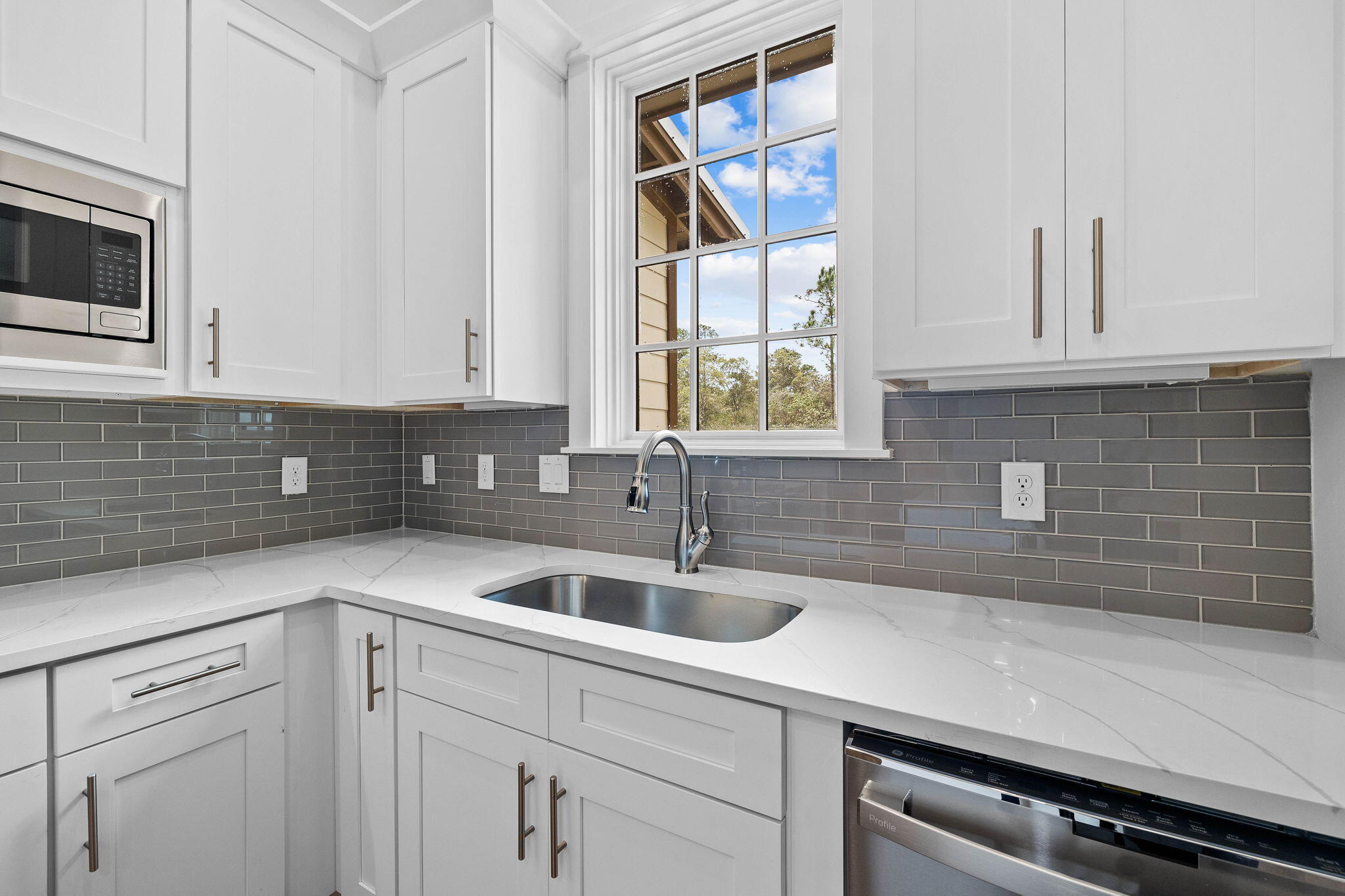 1504 Match Point Lane 403