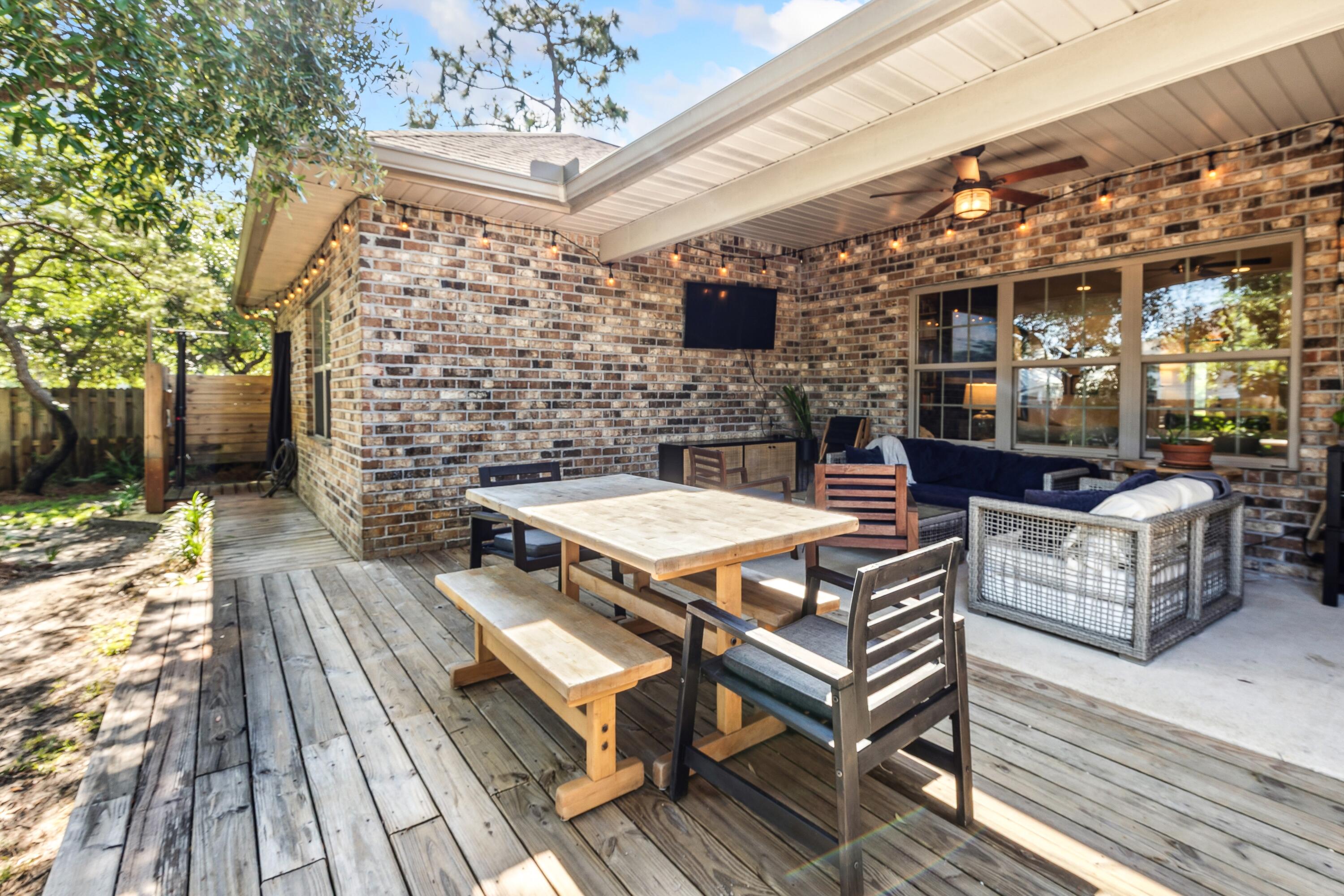 209 Forest Park Drive