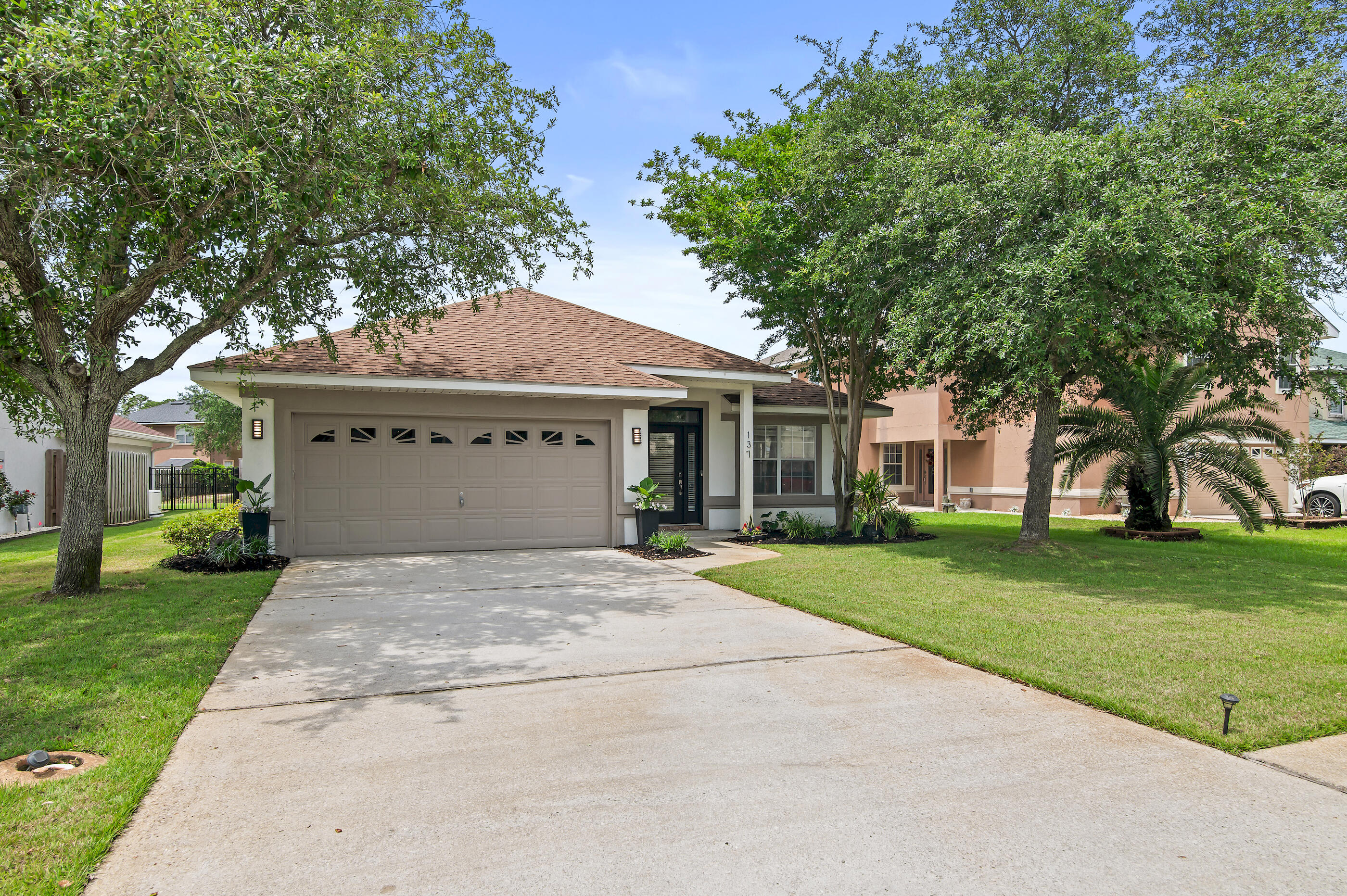 137 Loblolly Bay Drive