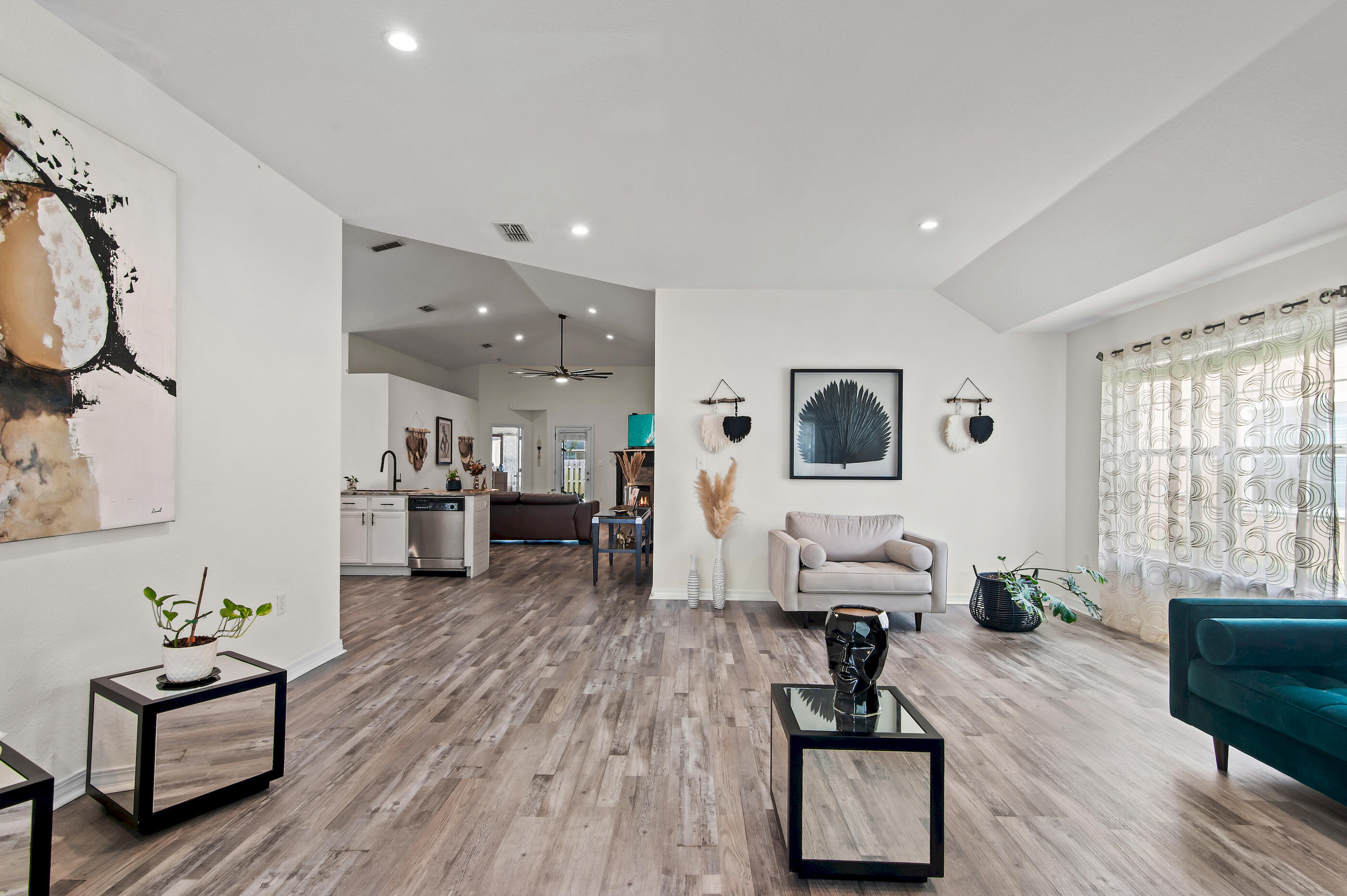 137 Loblolly Bay Drive
