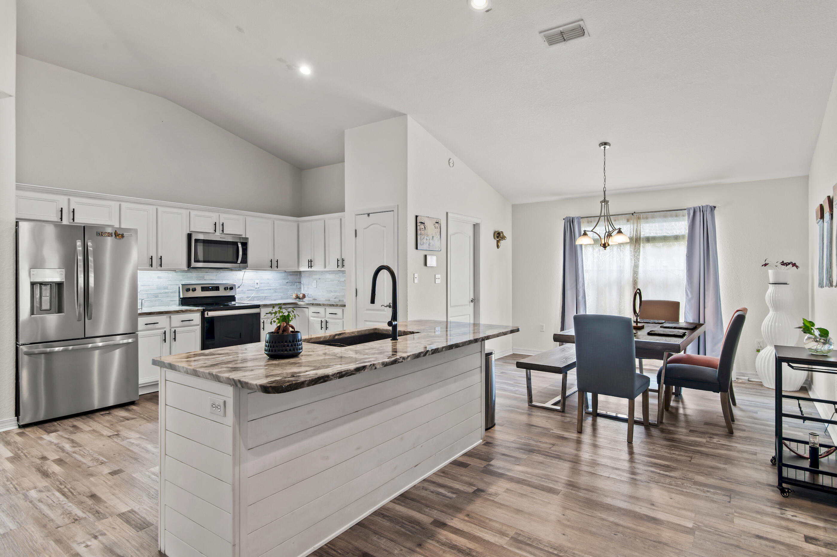 137 Loblolly Bay Drive