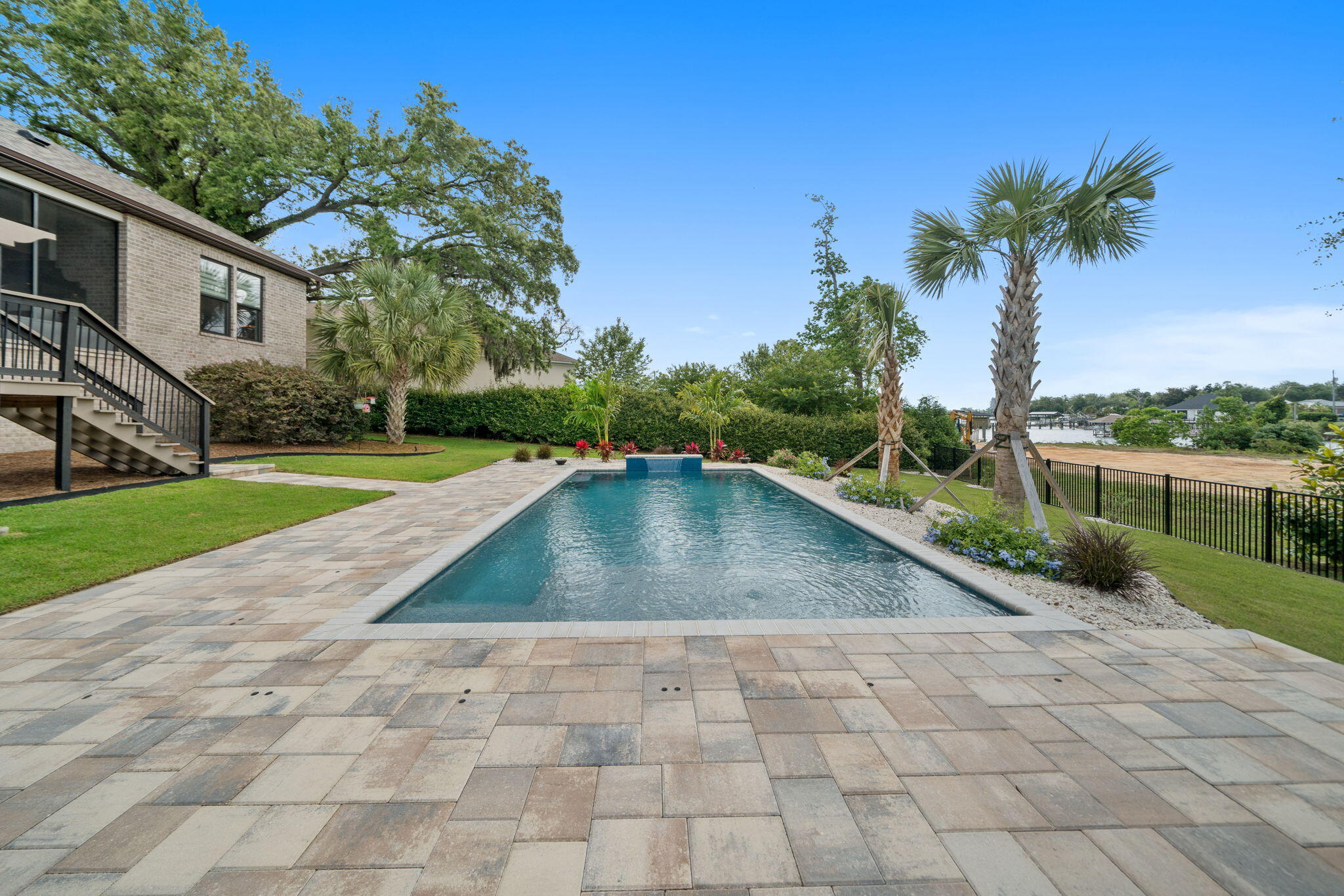 1158 Cove Pointe Drive