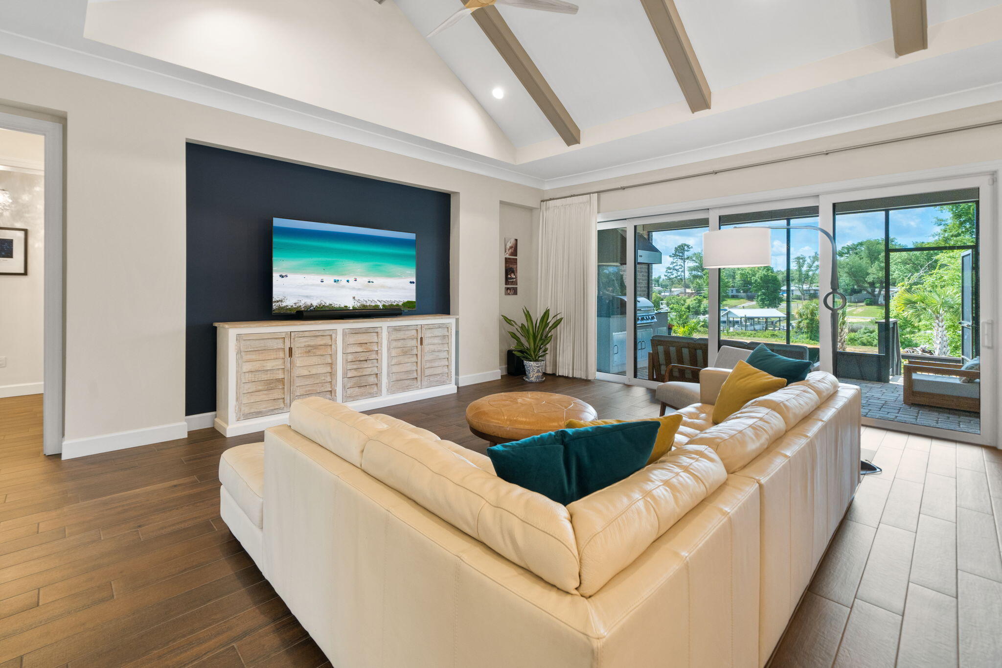 1158 Cove Pointe Drive