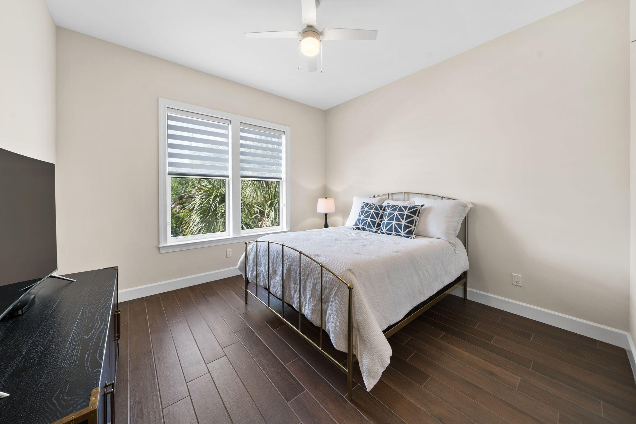 1158 Cove Pointe Drive