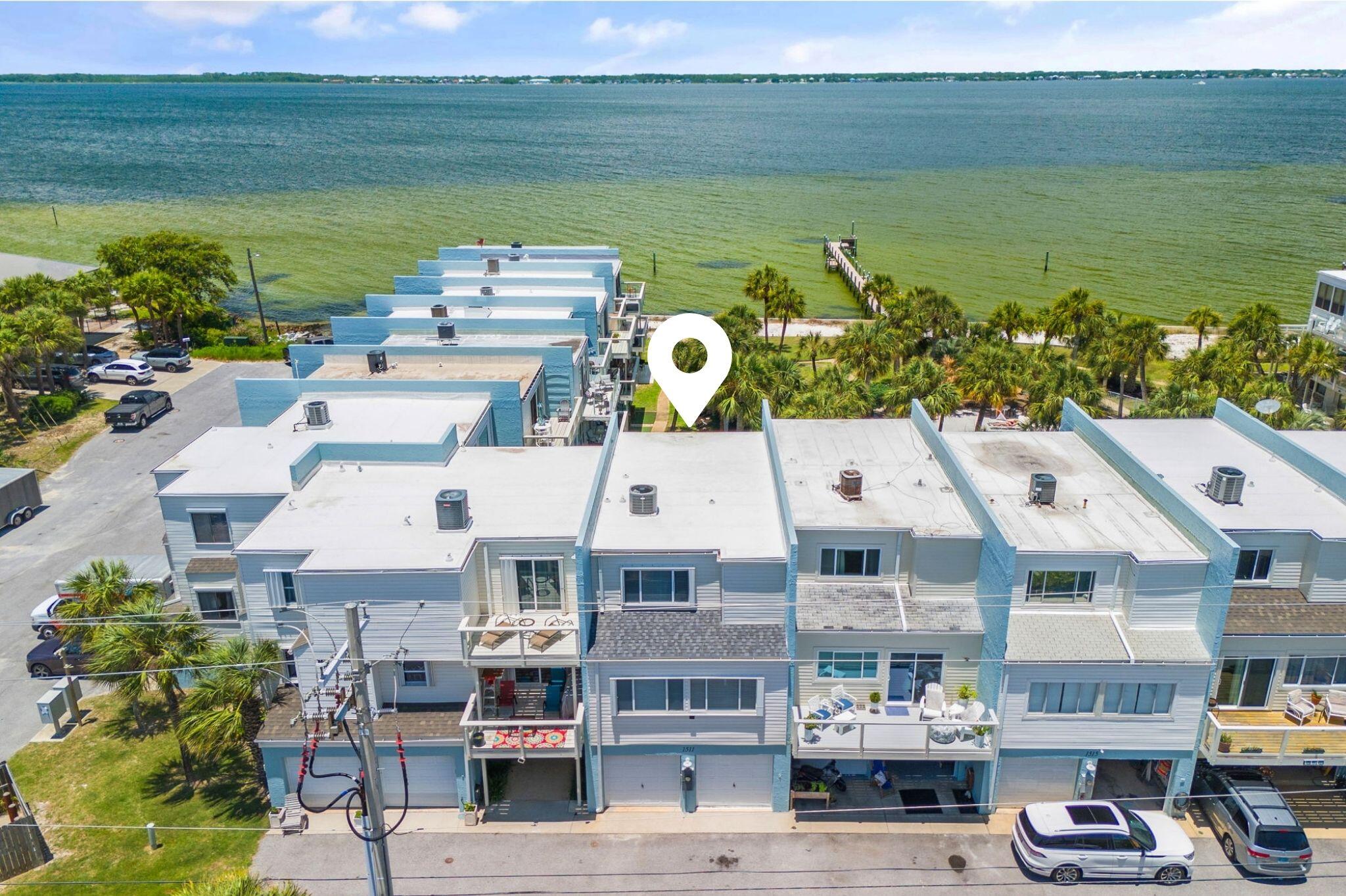 1511 Via De Luna Drive