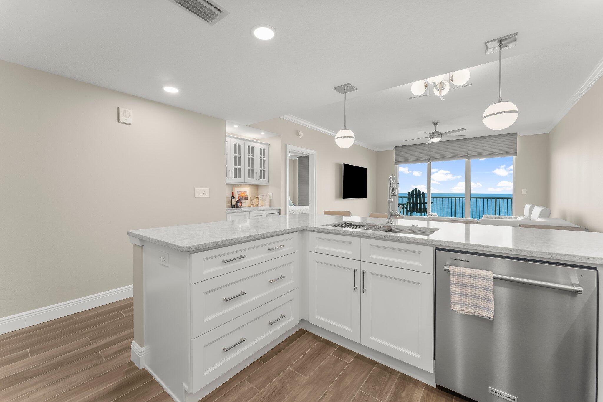 17281 Front Beach Road UNIT 1206