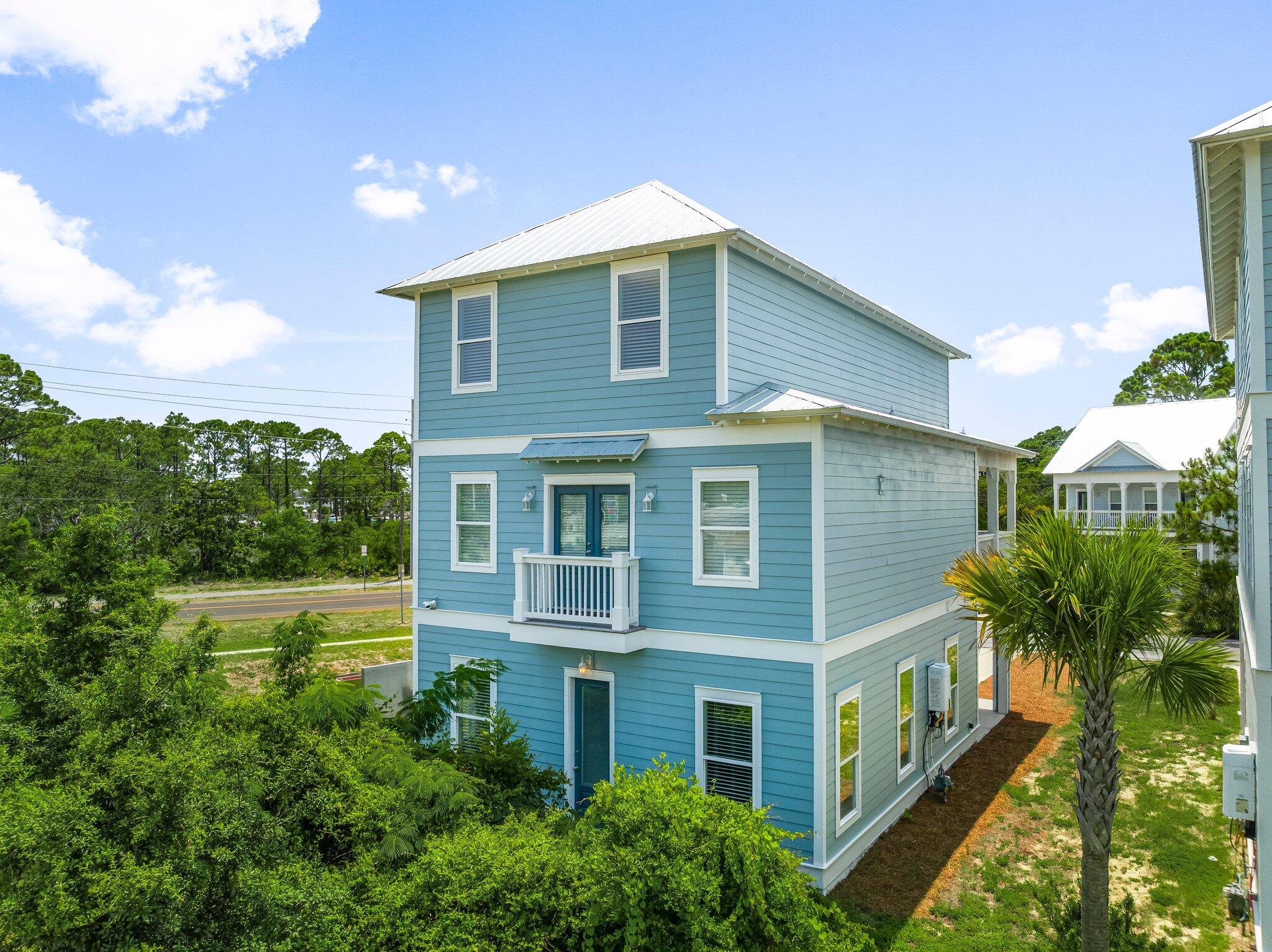 2711 Lagoon Manor Drive