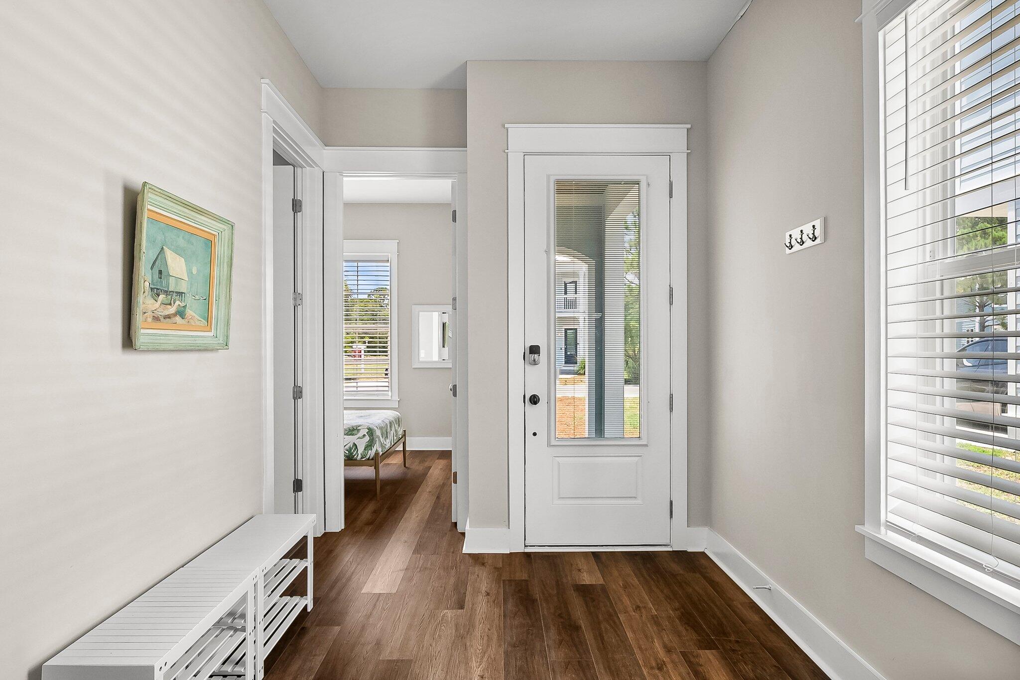 2711 Lagoon Manor Drive