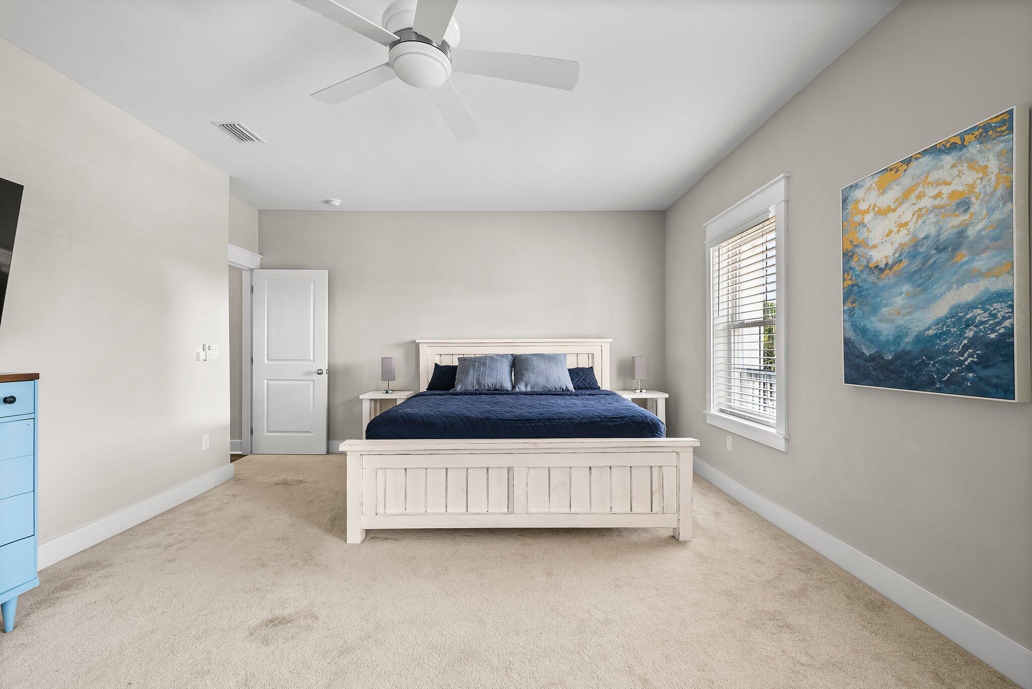 2711 Lagoon Manor Drive