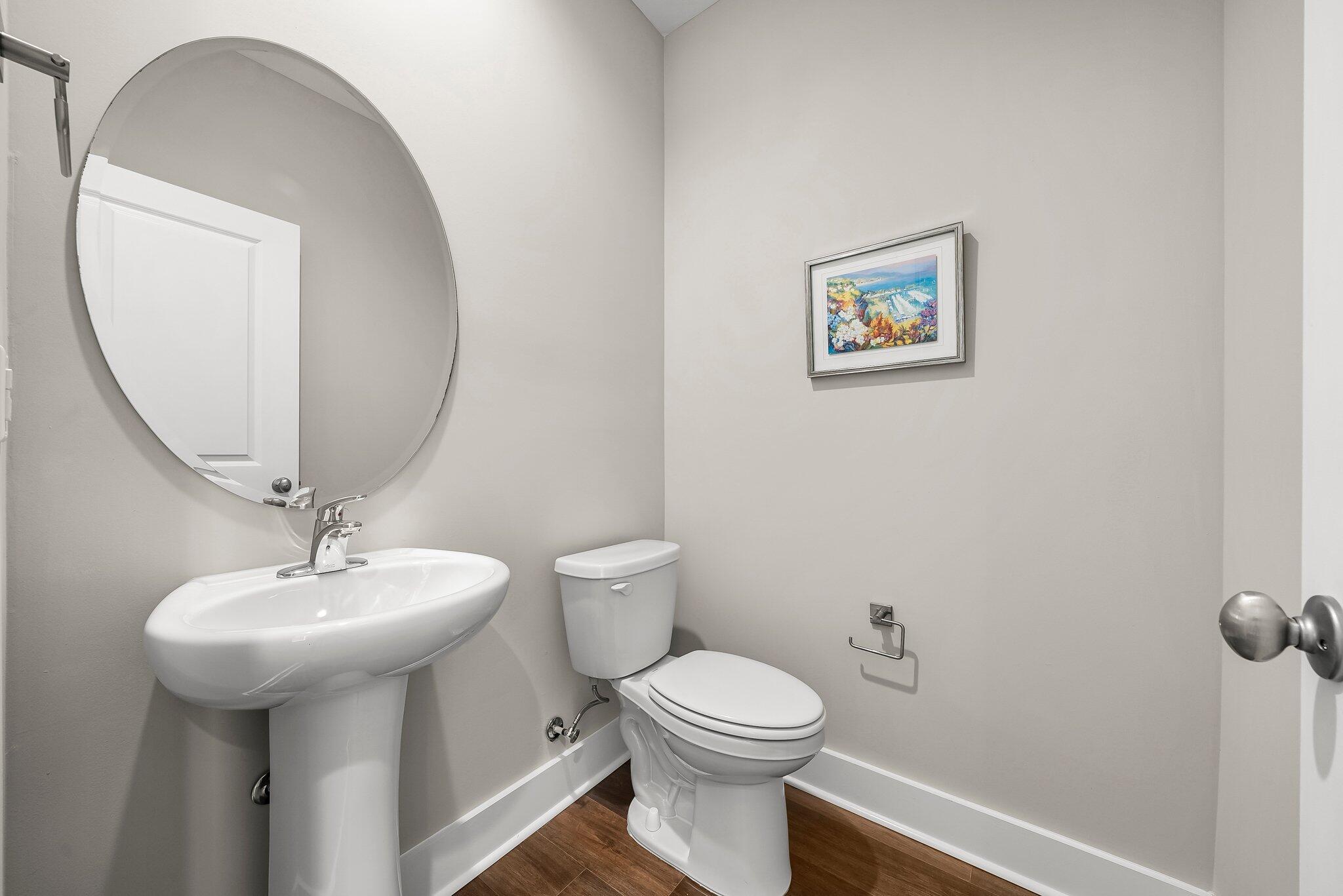 2711 Lagoon Manor Drive