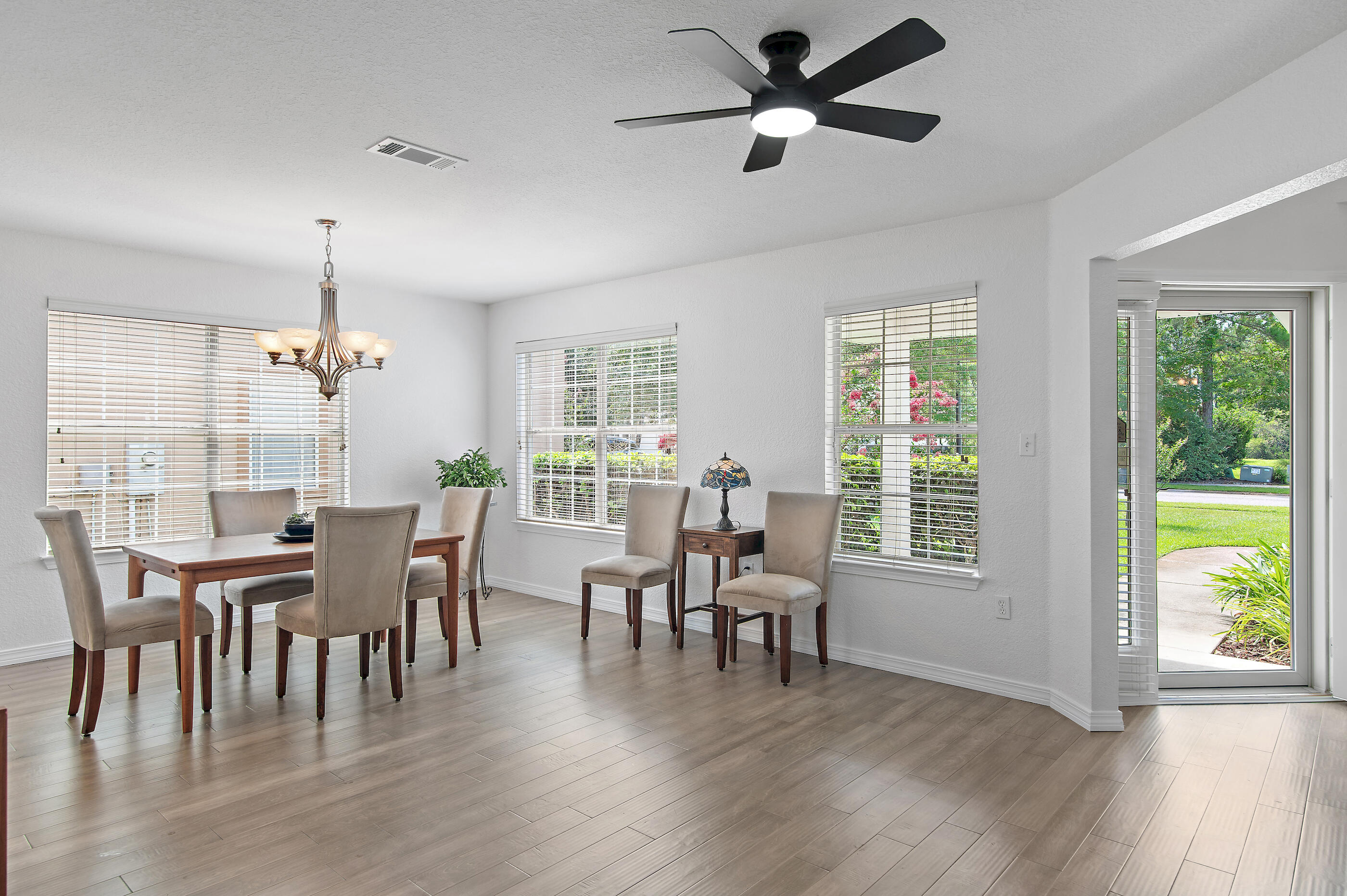 713 Loblolly Bay Drive