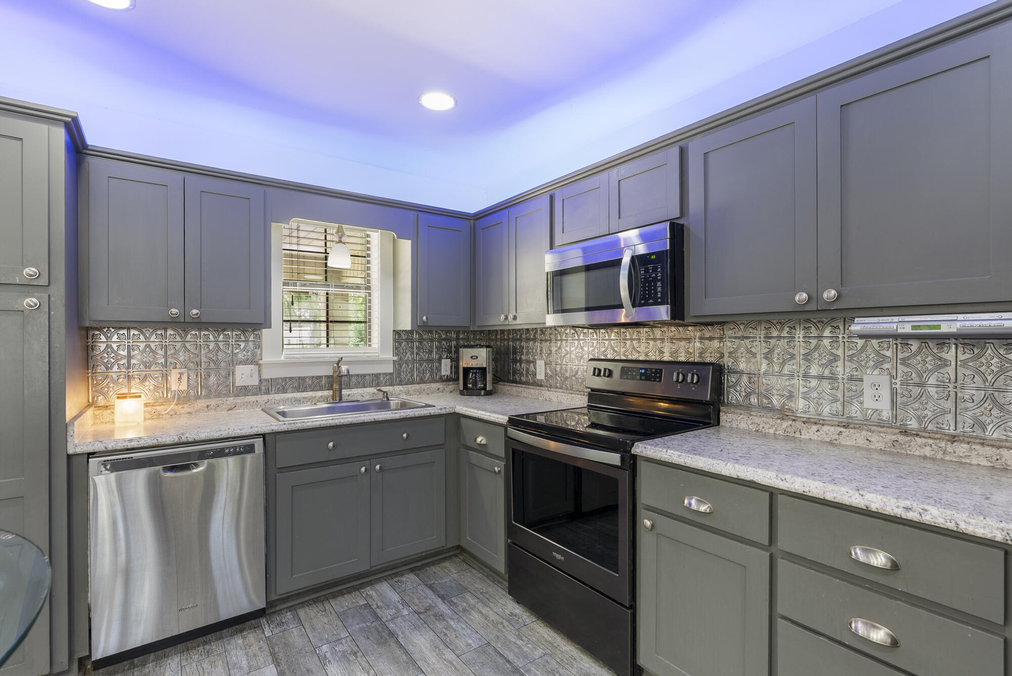 505 Burnham Avenue