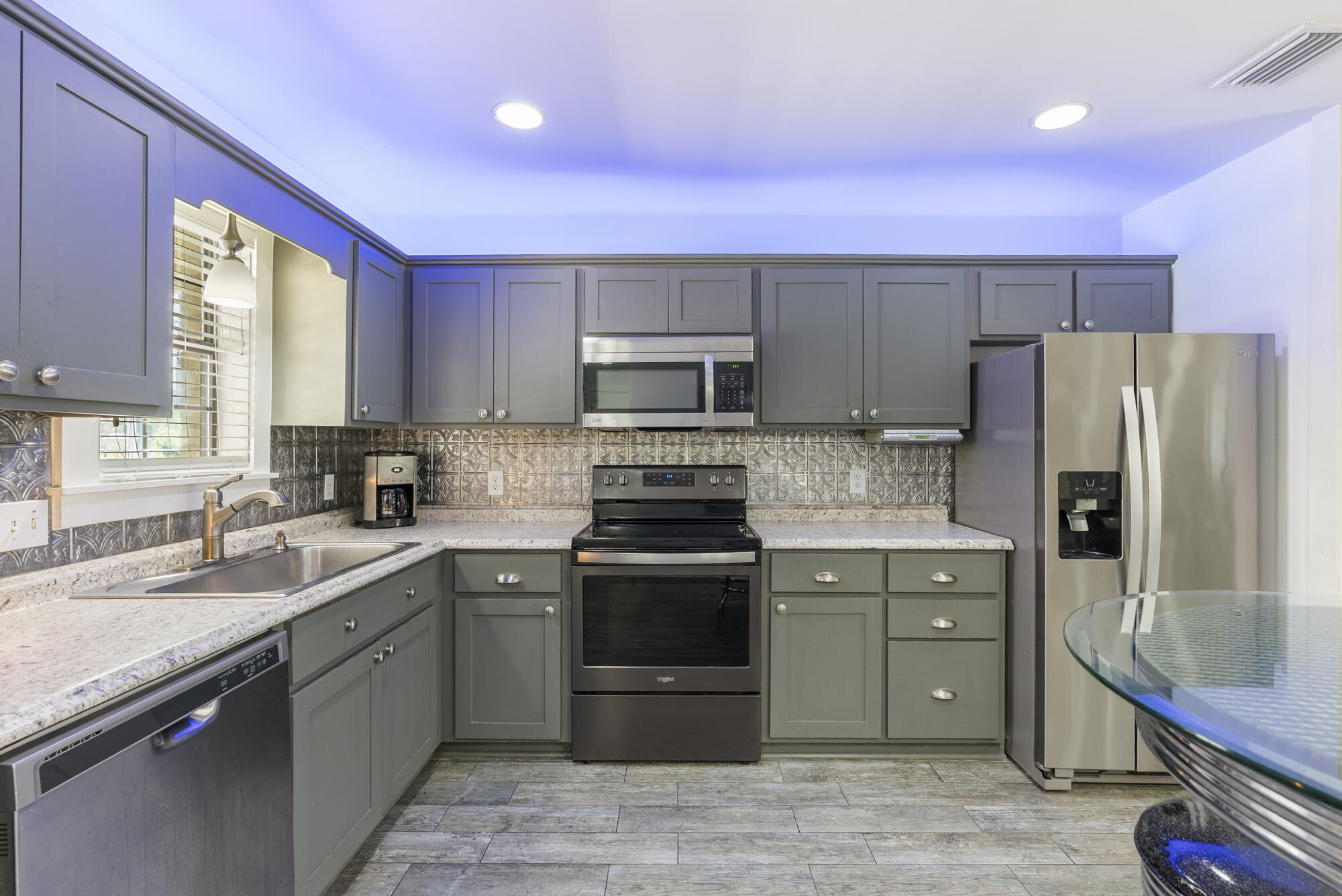505 Burnham Avenue