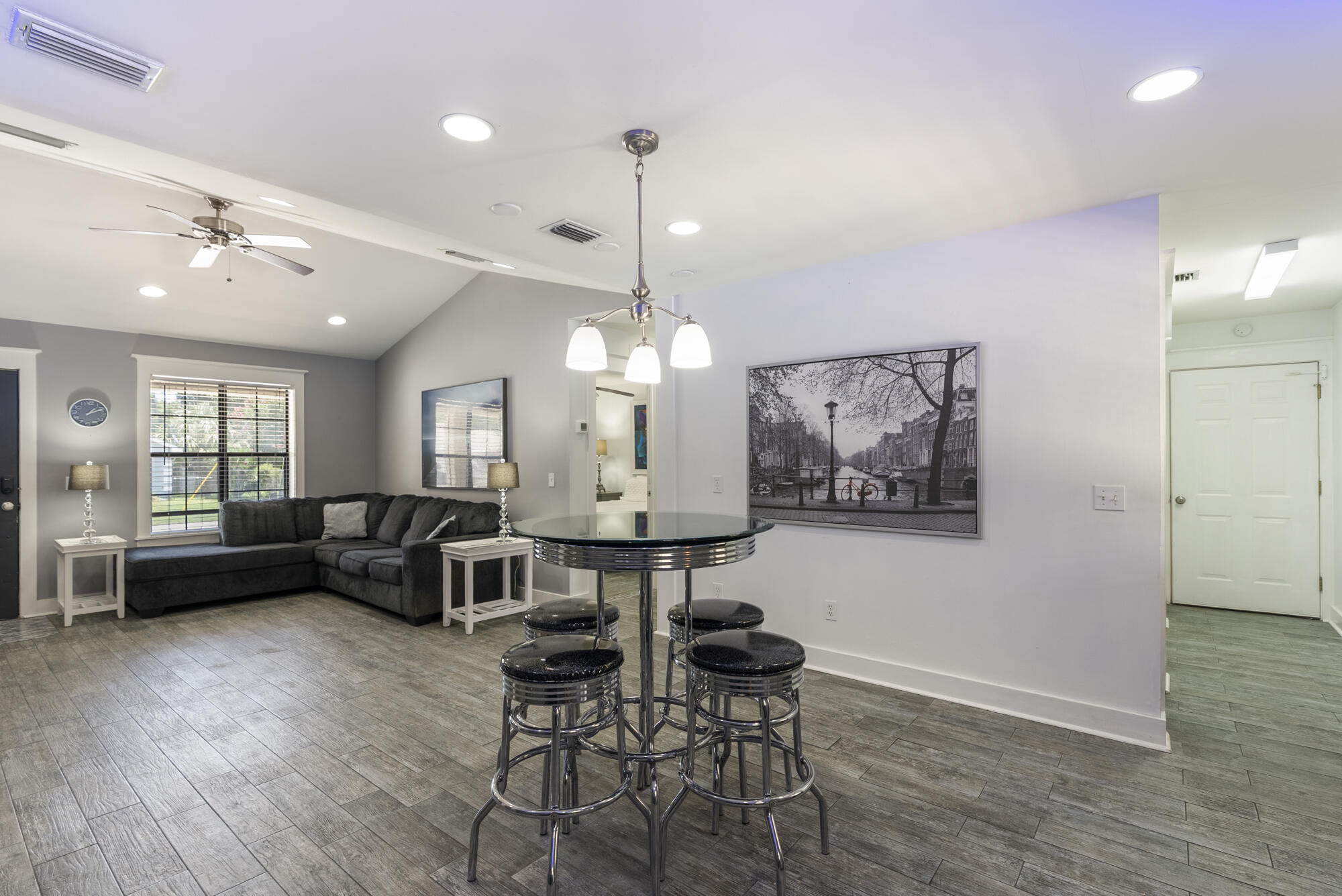 505 Burnham Avenue