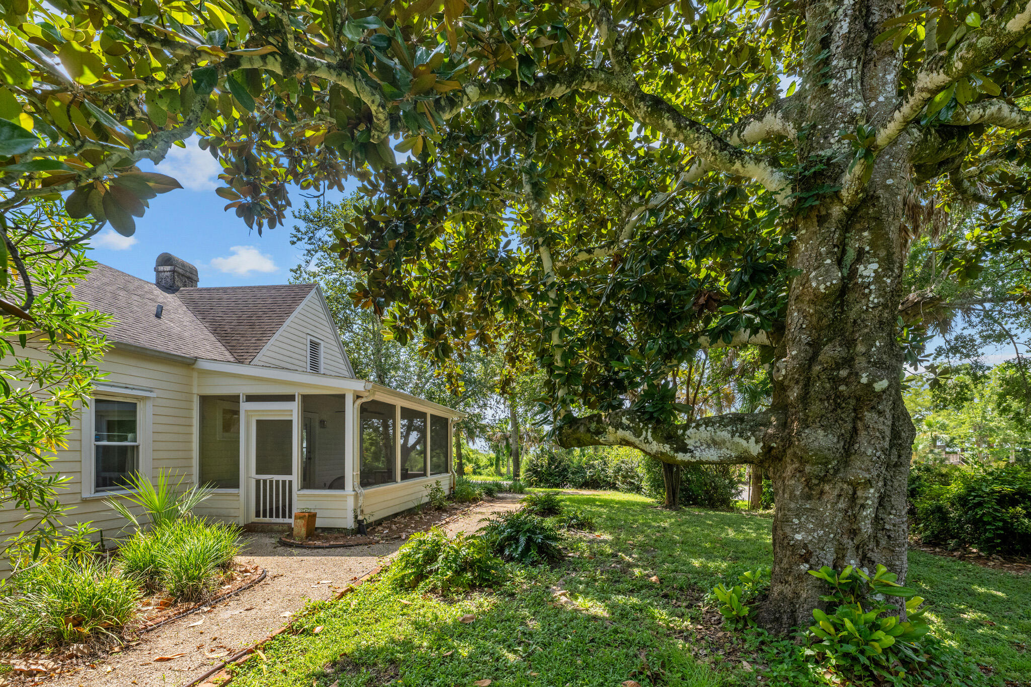 145 Bay Avenue