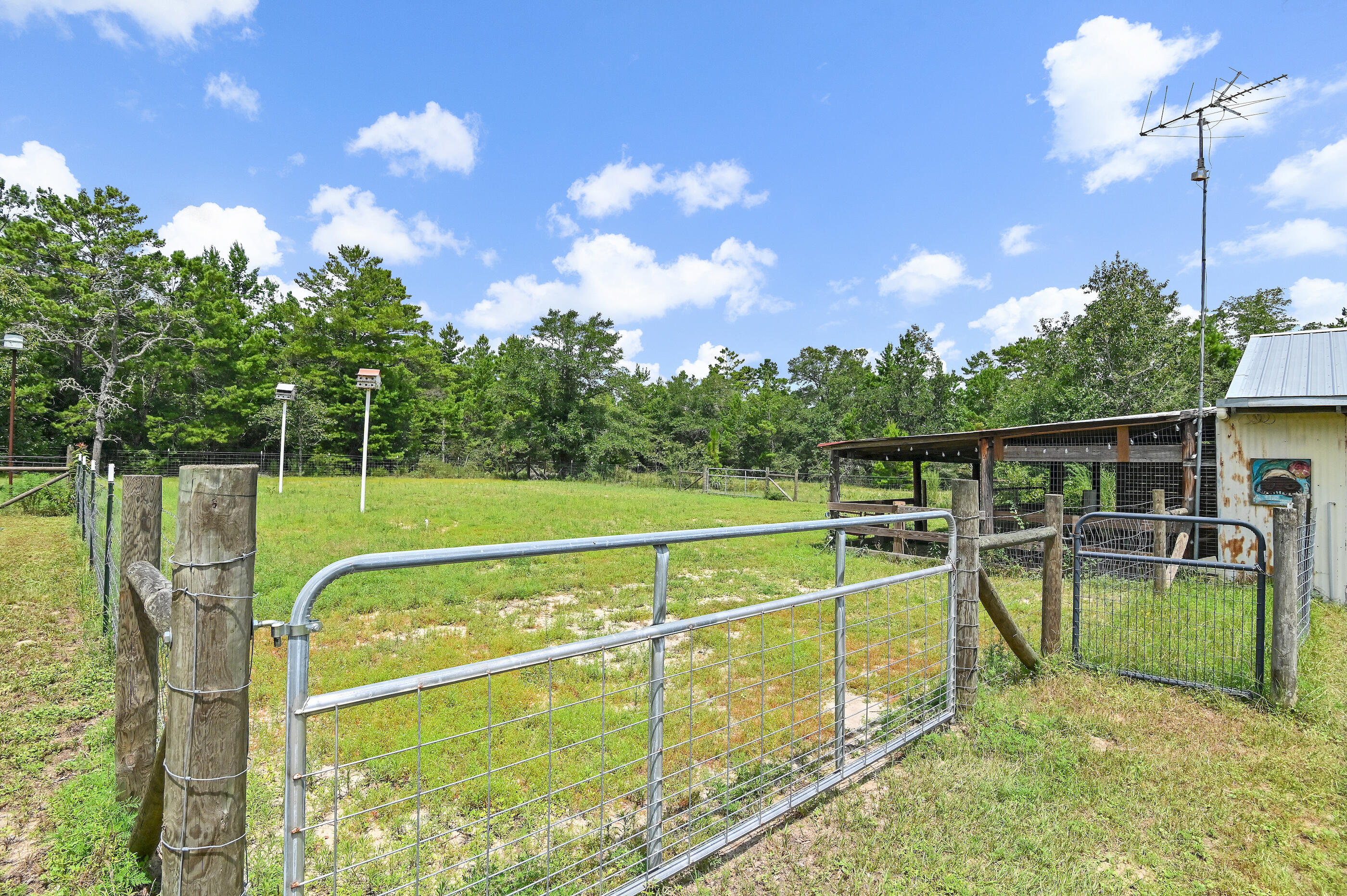 675 Spring Hill Road, DeFuniak Springs