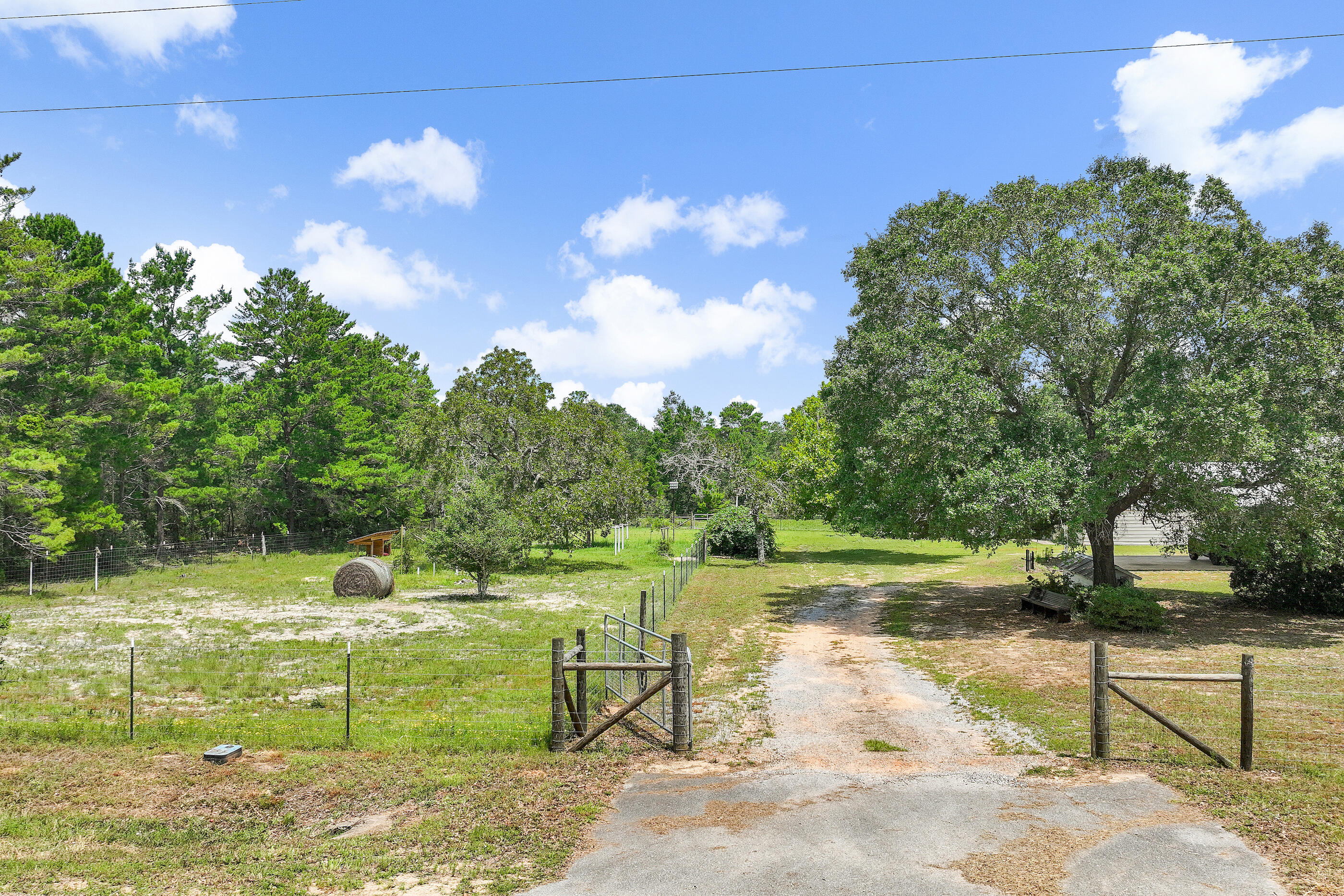 675 Spring Hill Road, DeFuniak Springs