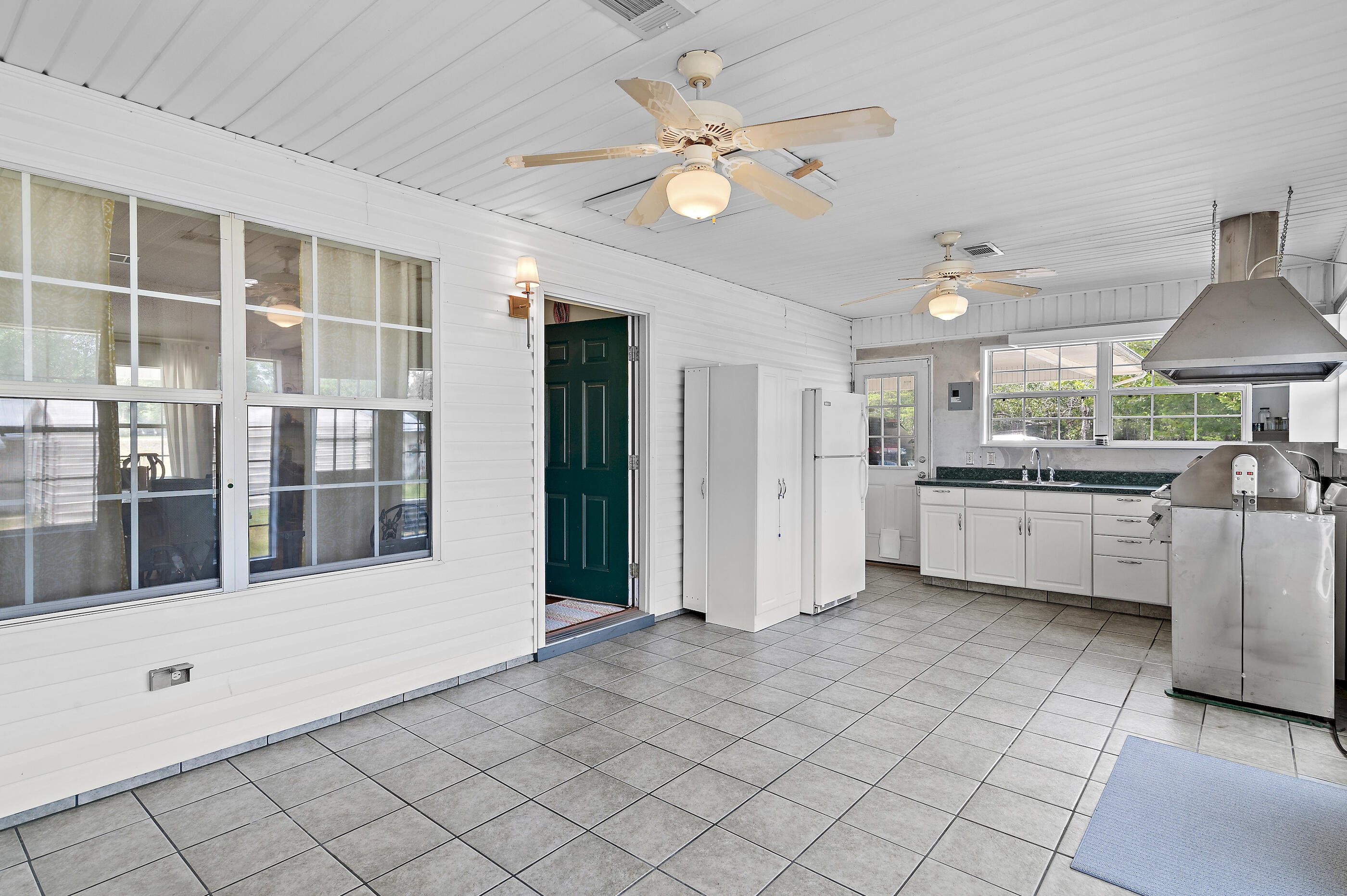 675 Spring Hill Road, DeFuniak Springs