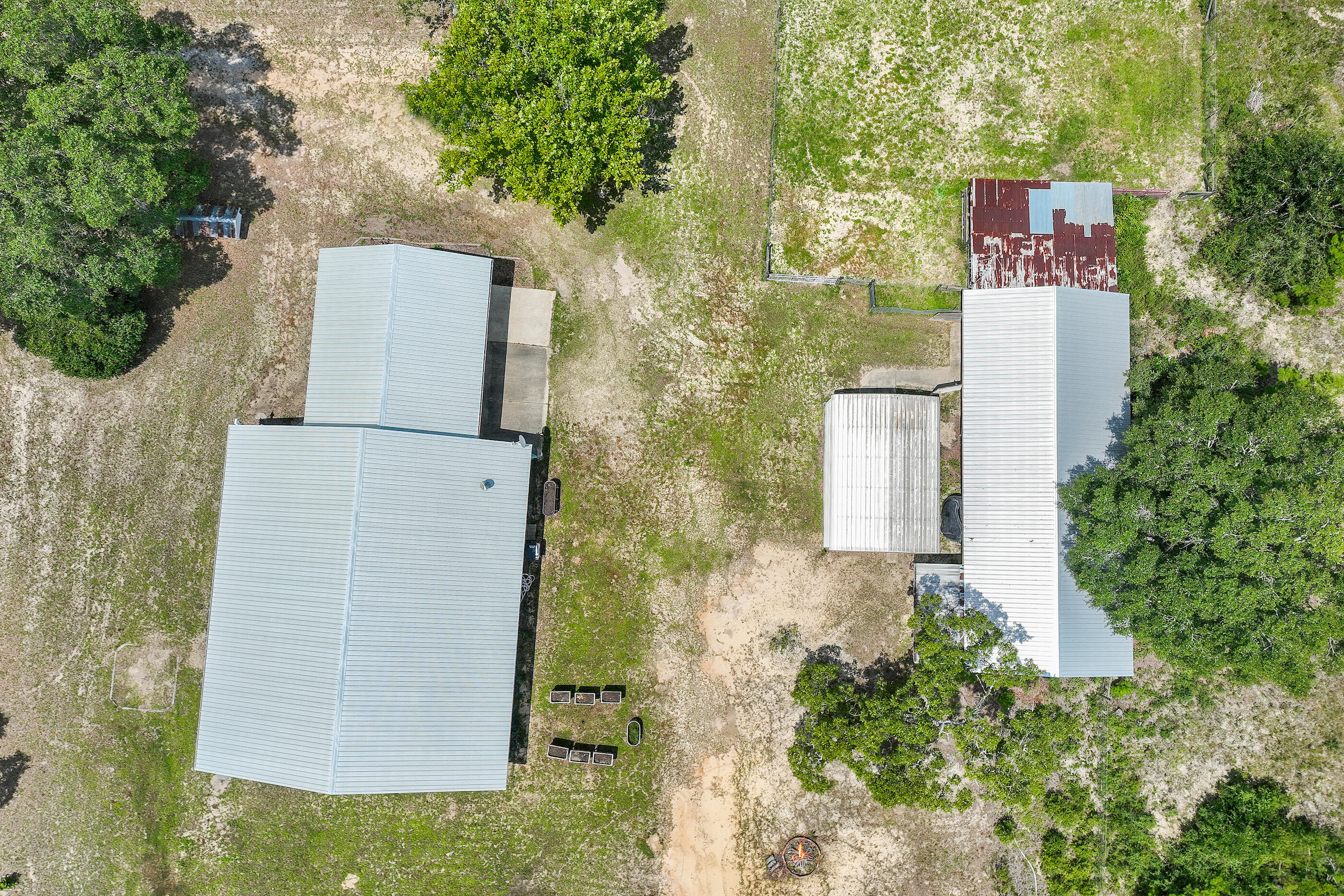 675 Spring Hill Road, DeFuniak Springs