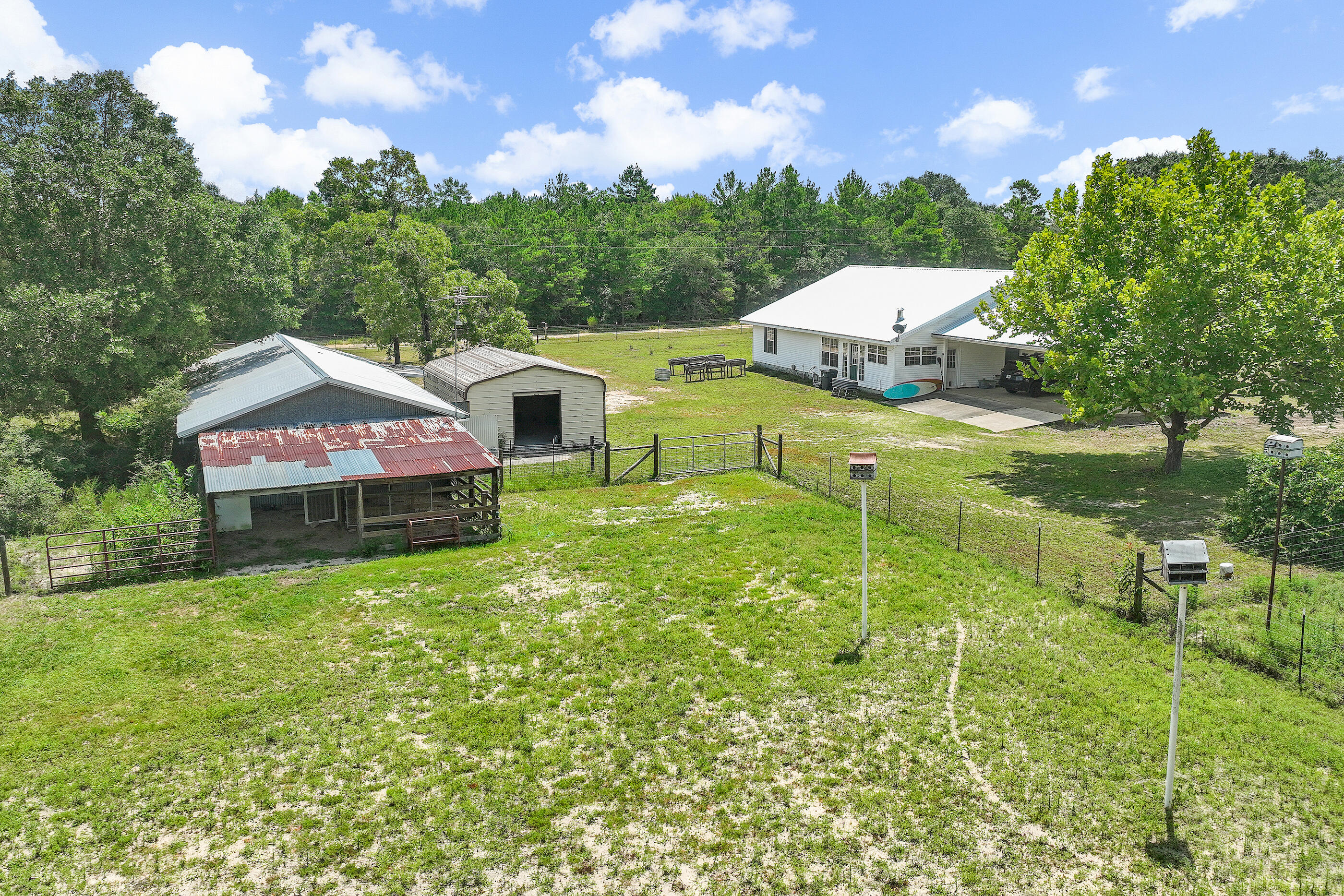 675 Spring Hill Road, DeFuniak Springs