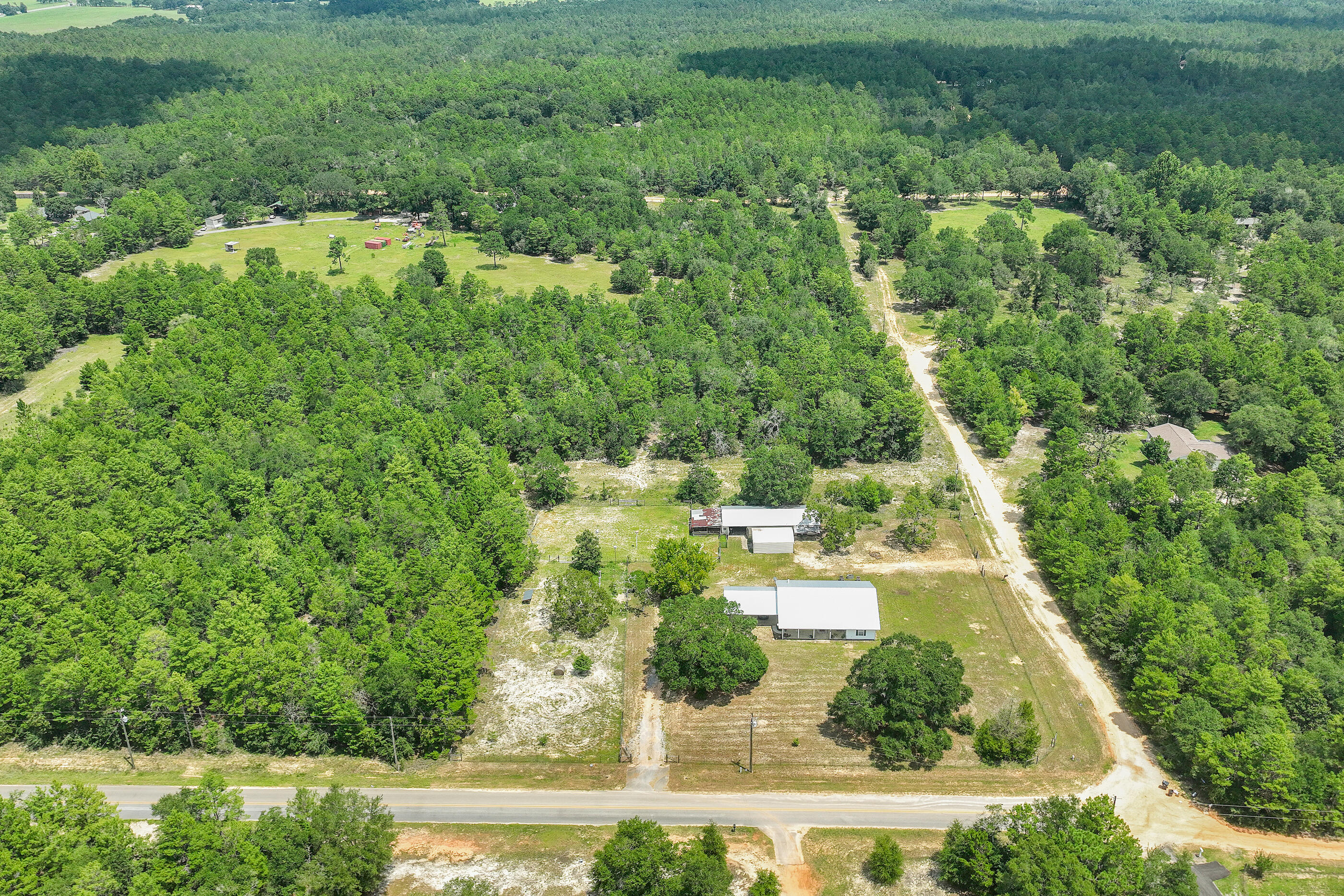 675 Spring Hill Road, DeFuniak Springs