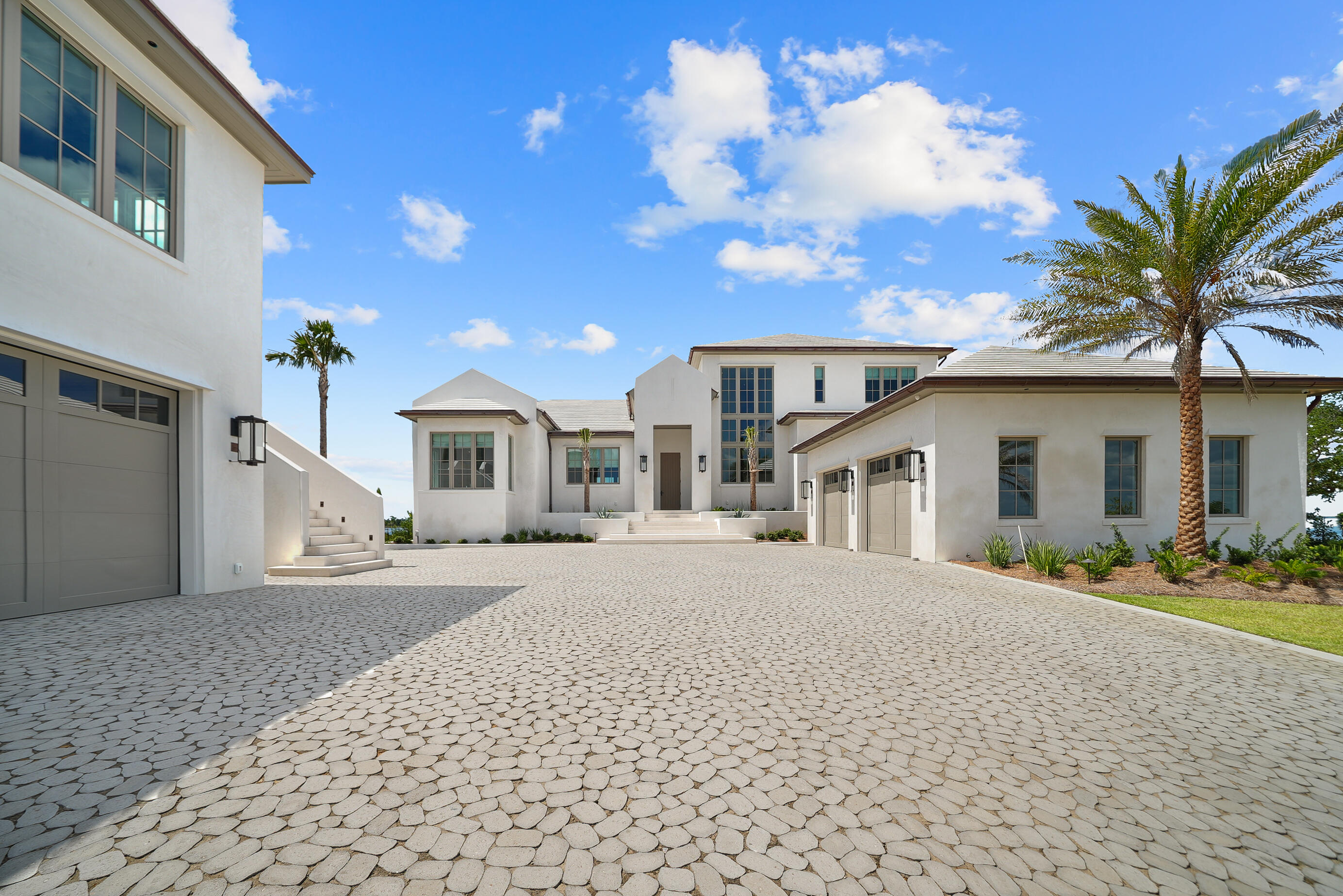 4204 Northshore Islands Road