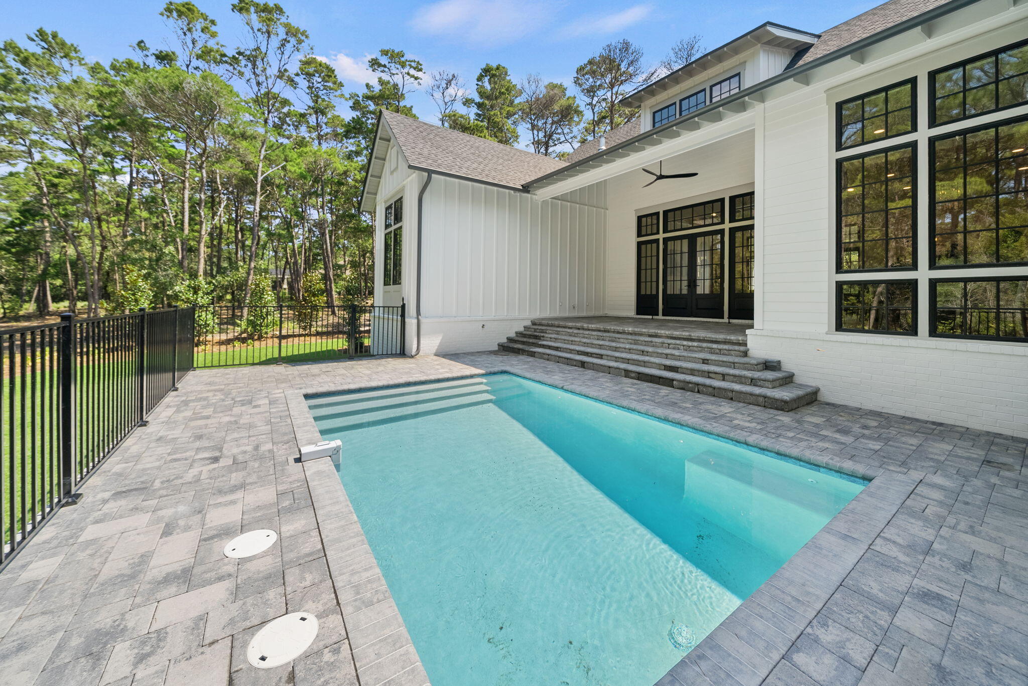 1736 Lost Cove Lane