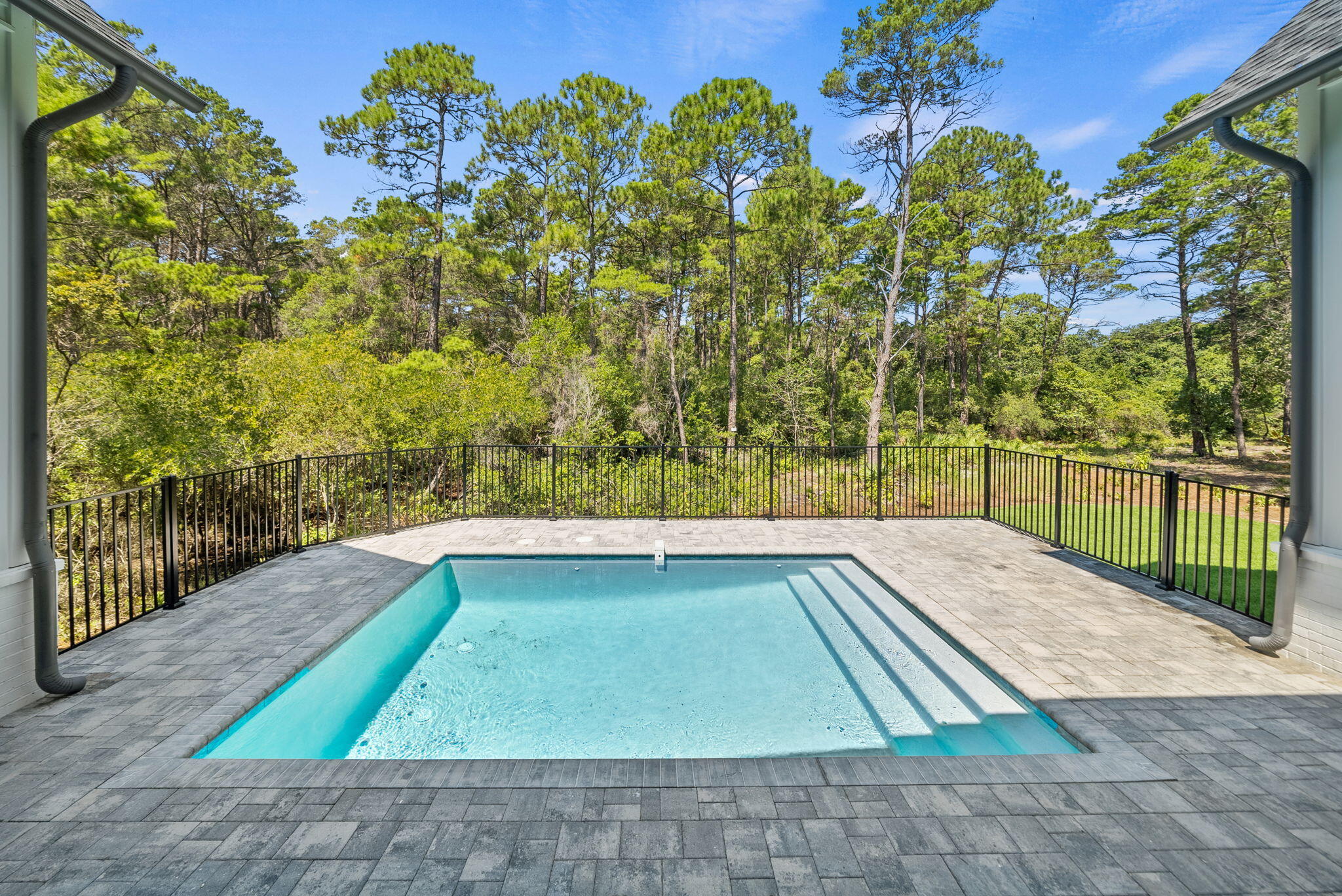 1736 Lost Cove Lane