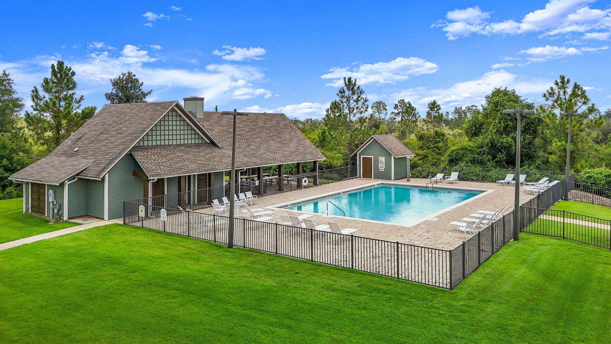 9704 Summer Creek Drive