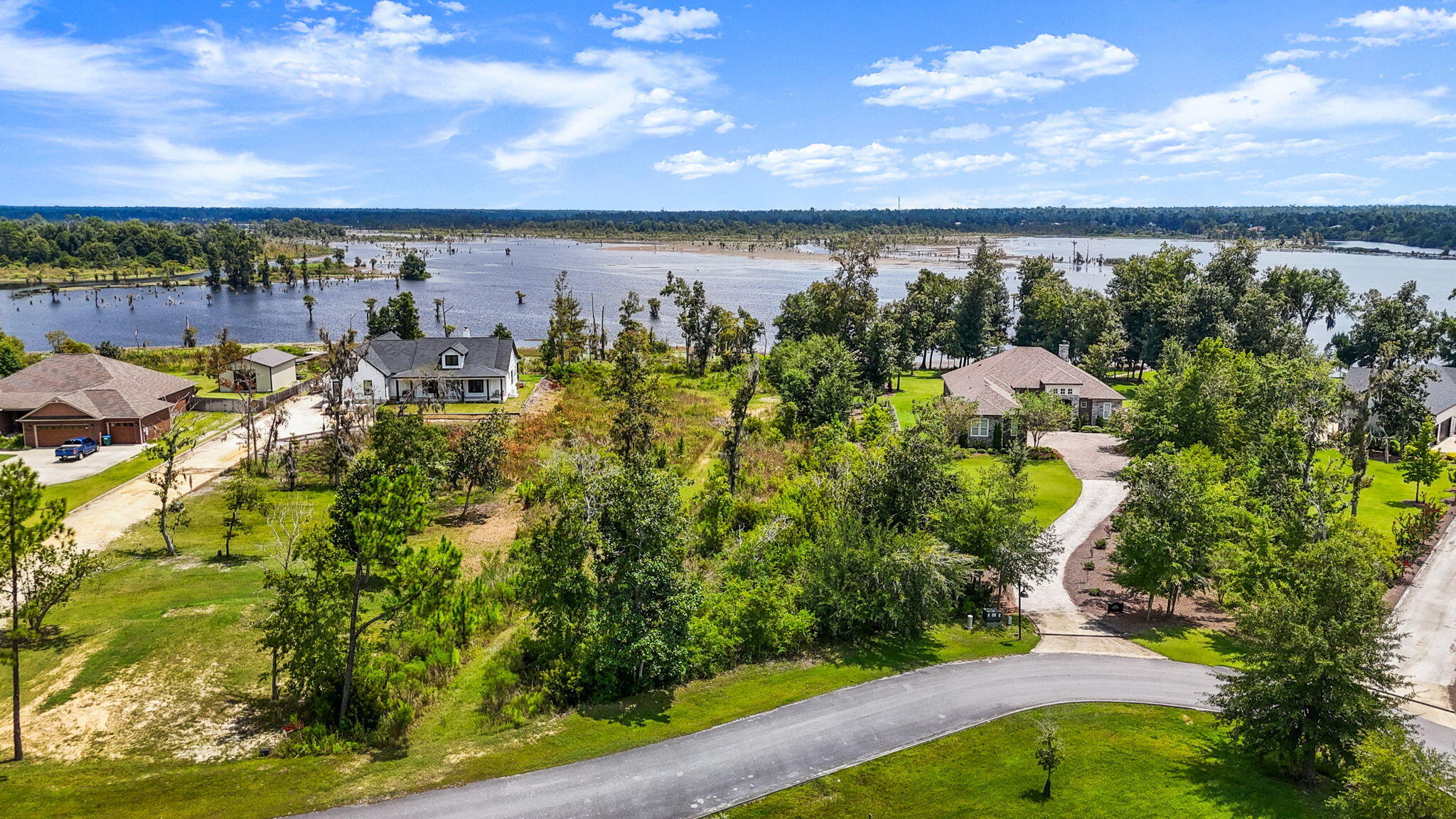 9704 Summer Creek Drive