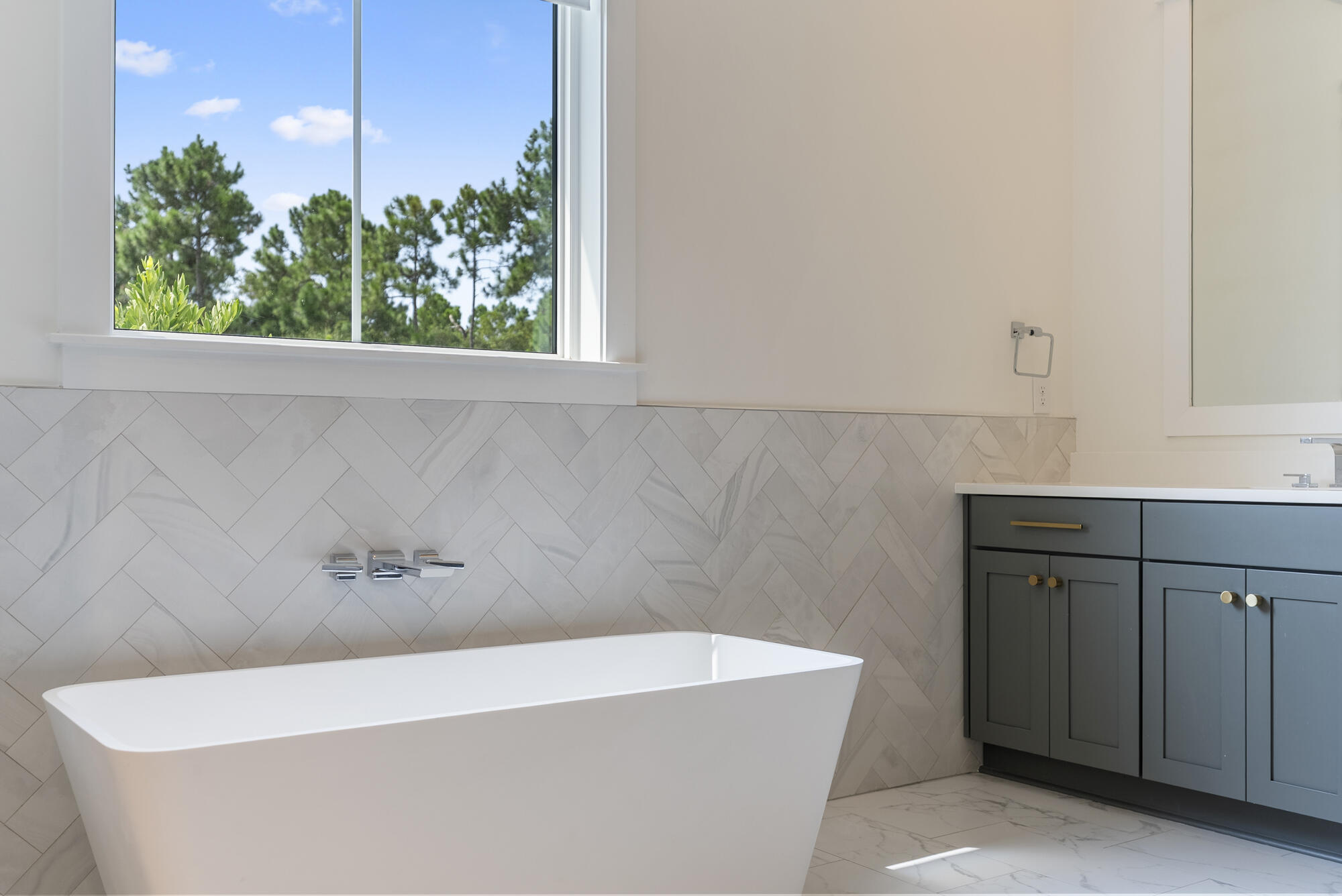 224 Needle Cast Lane