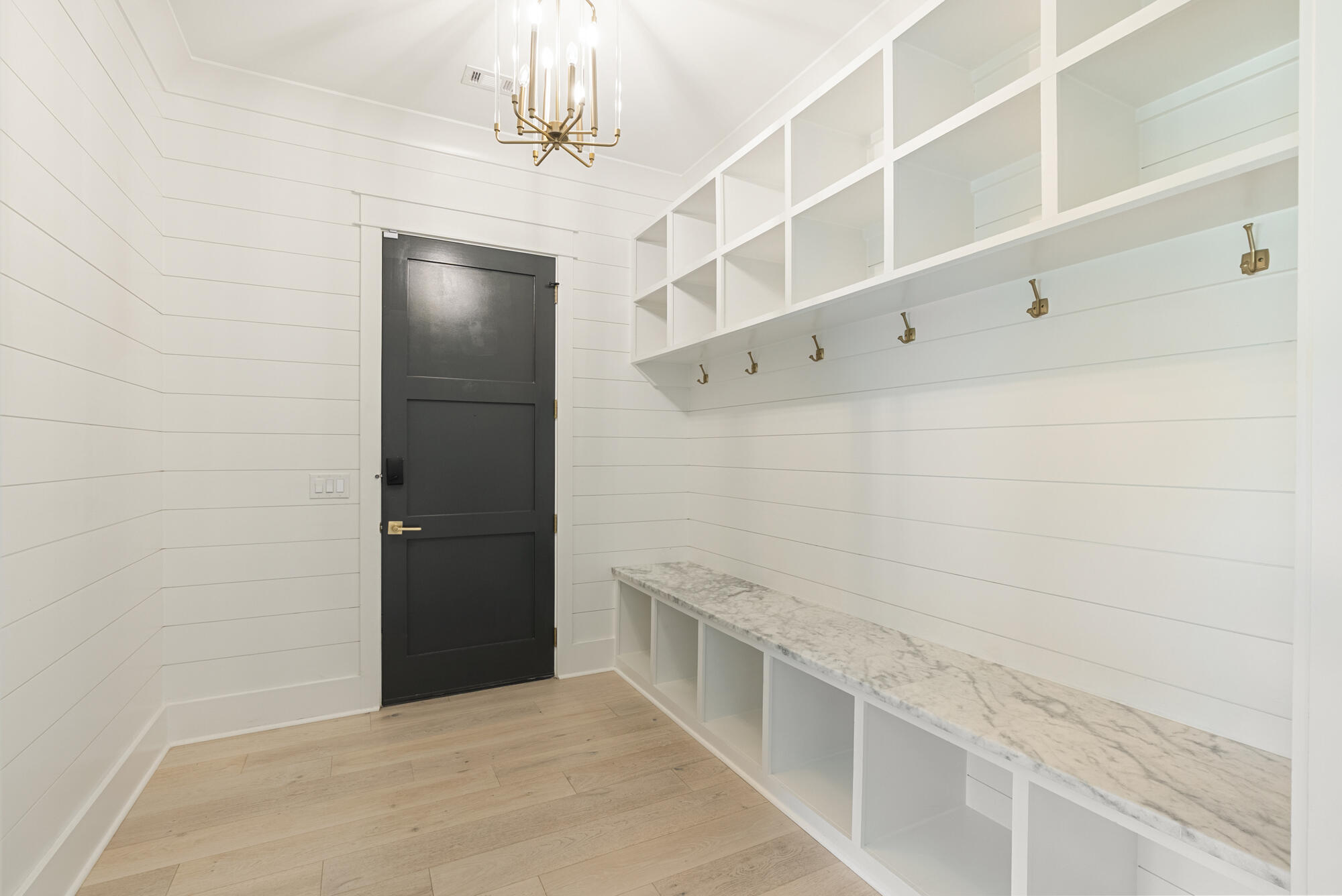 224 Needle Cast Lane