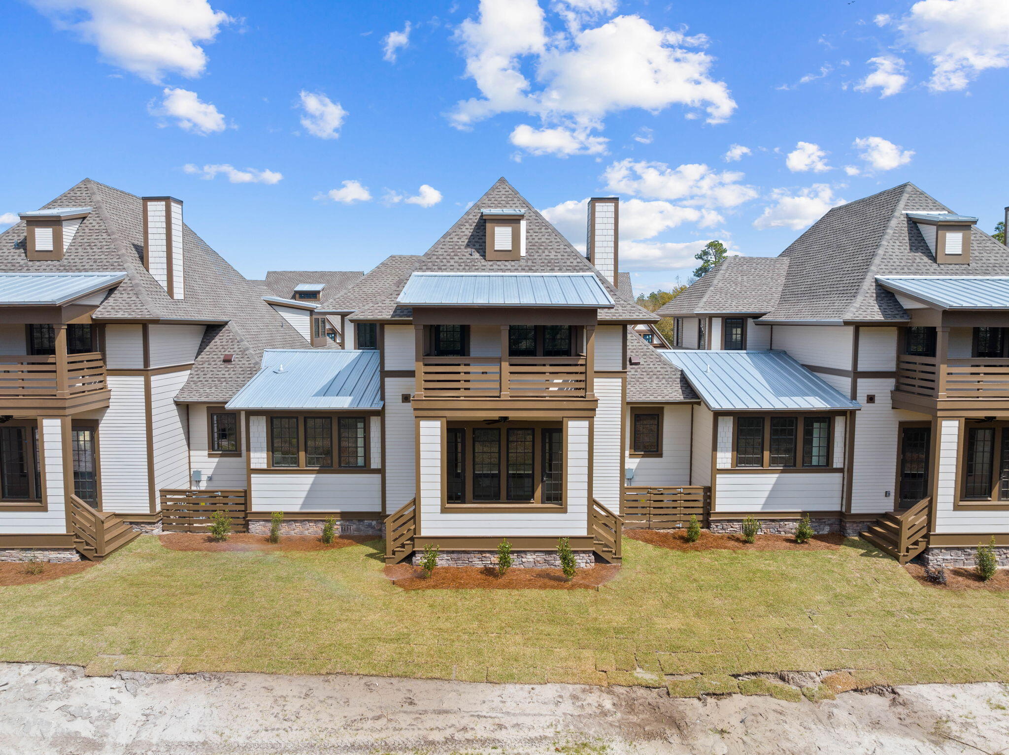 1408 Courtside Drive 601