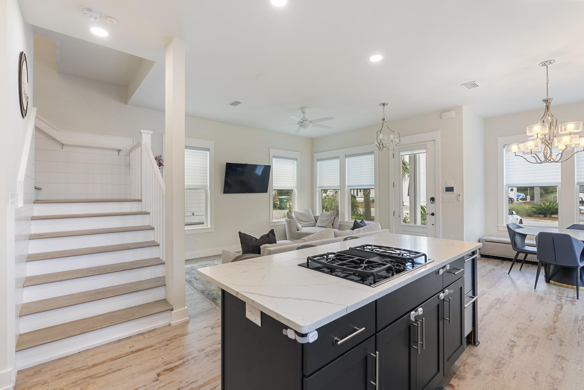79 Beach View Drive